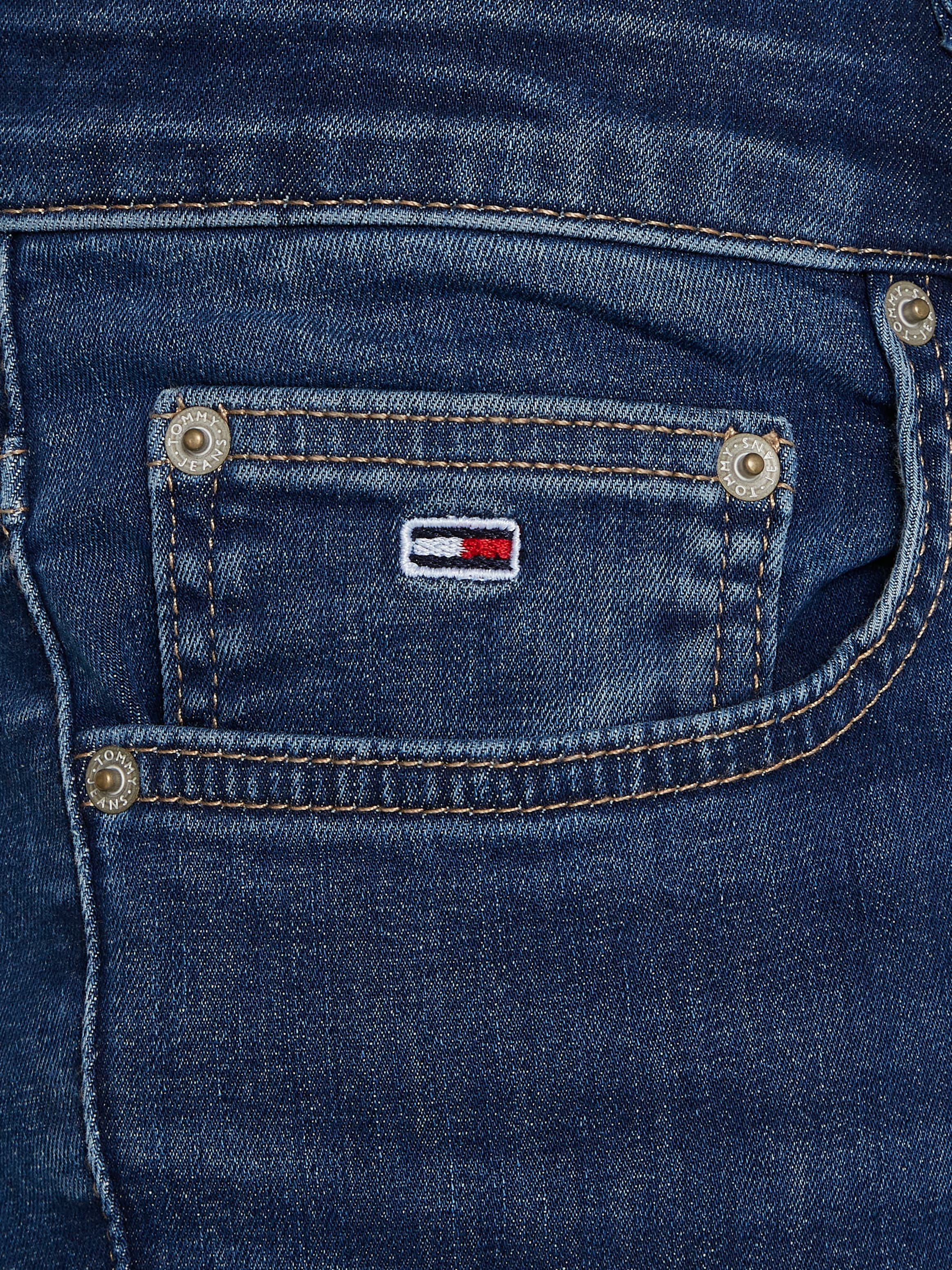 Tommy Jeans Curve Schlagjeans »CRV SYLVIA HGH FLR«, in Großen Größen im 5-Pocket-Style