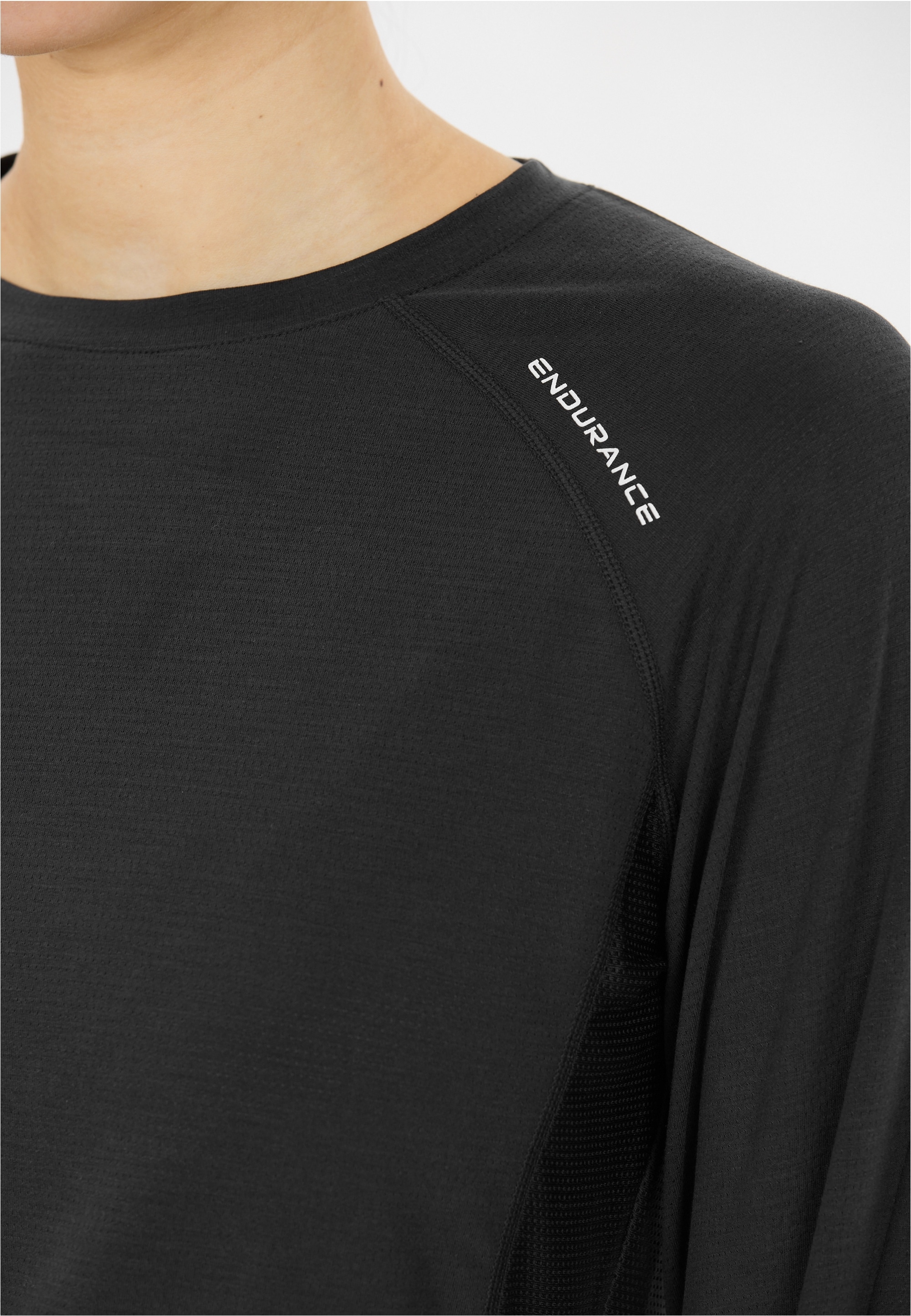 ENDURANCE Funktionsshirt »Joan« mit reflektierenden Details