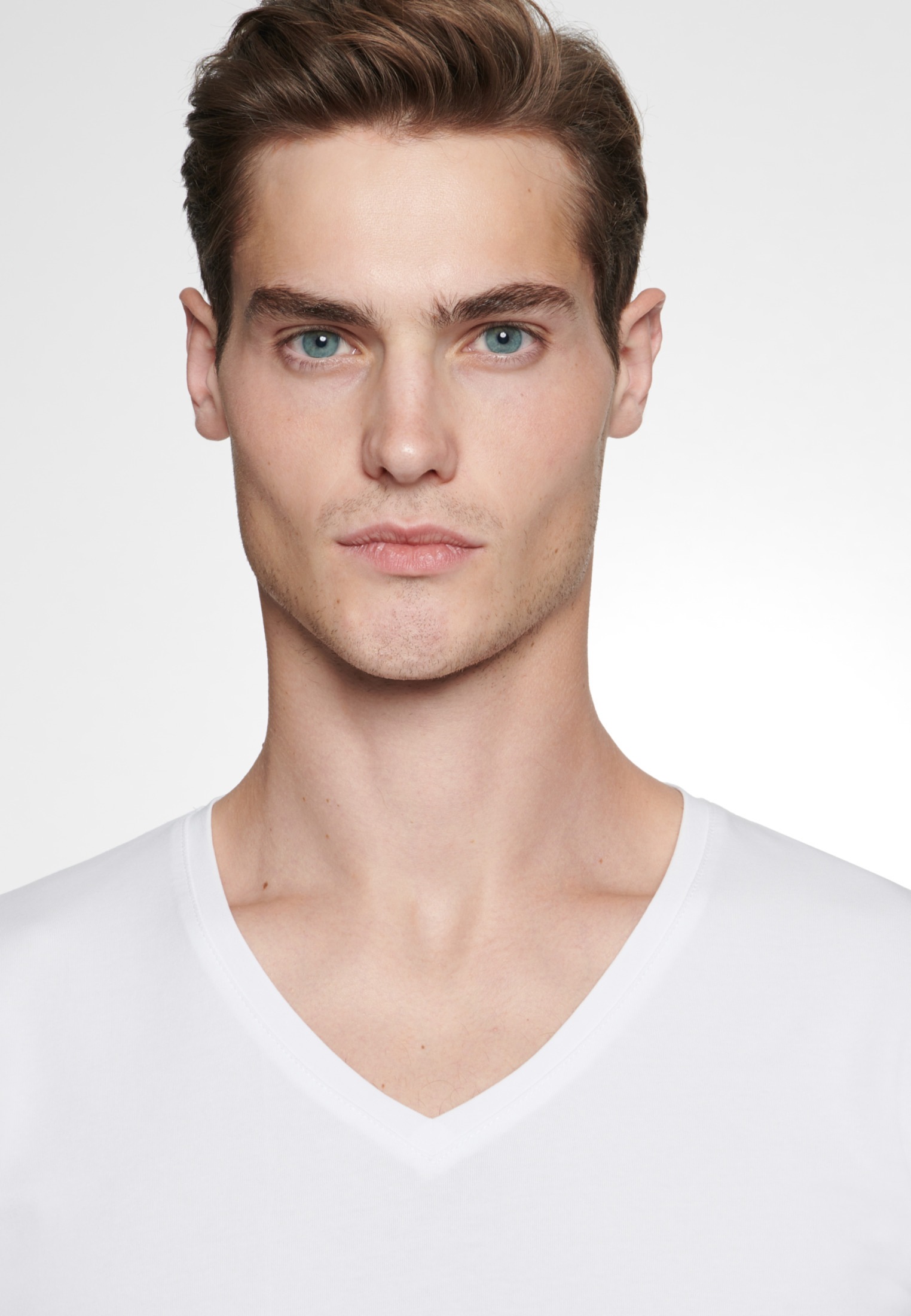 Thumbnail - seidensticker T-Shirt "Schwarze Rose" 1/2 V-Neck Uni