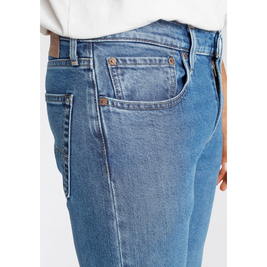 Levi's® Skinny-fit-Jeans »SKINNY TAPER«