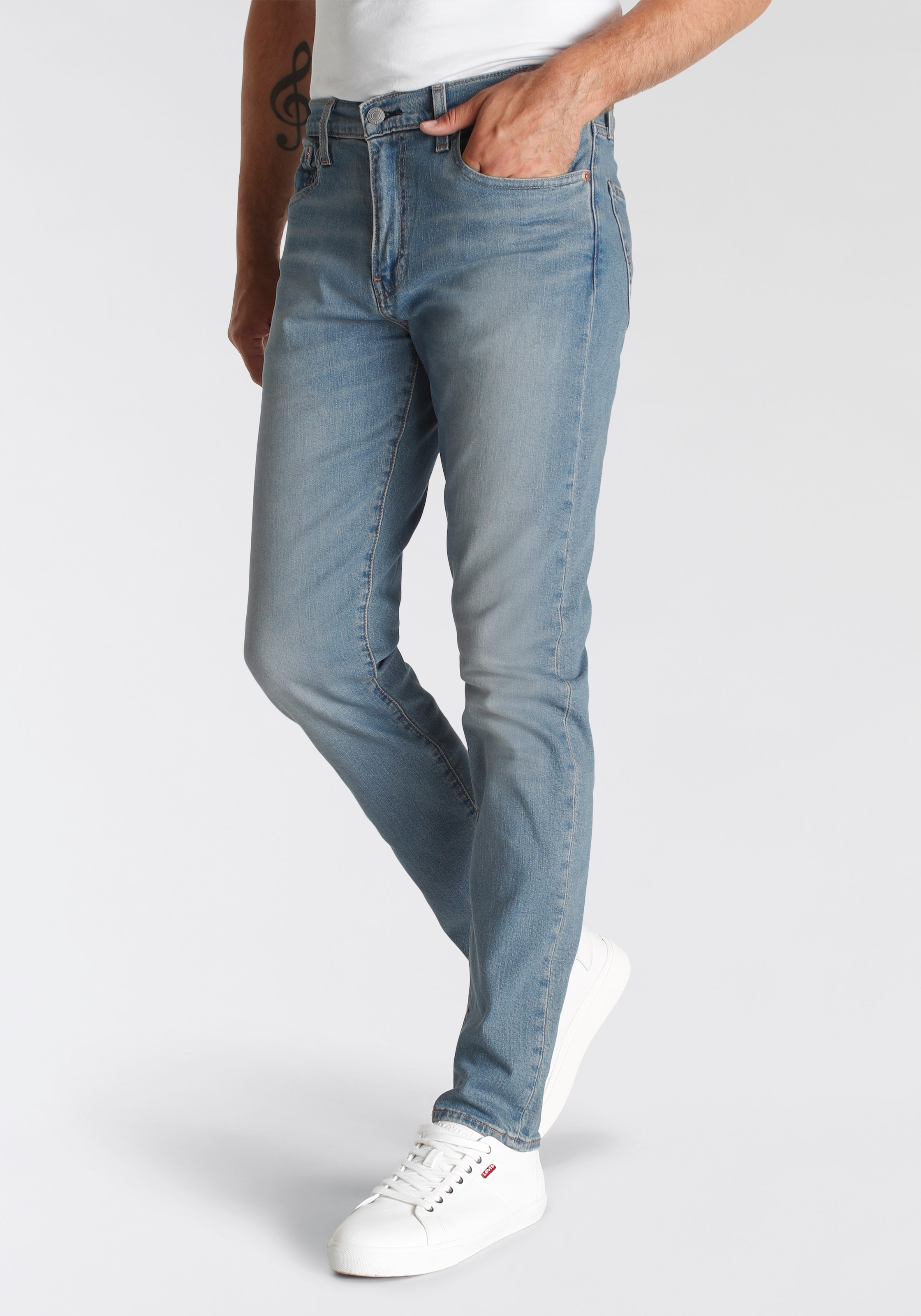 Levis "512 Slim Taper Fit" mit Markenlabel günstig online kaufen