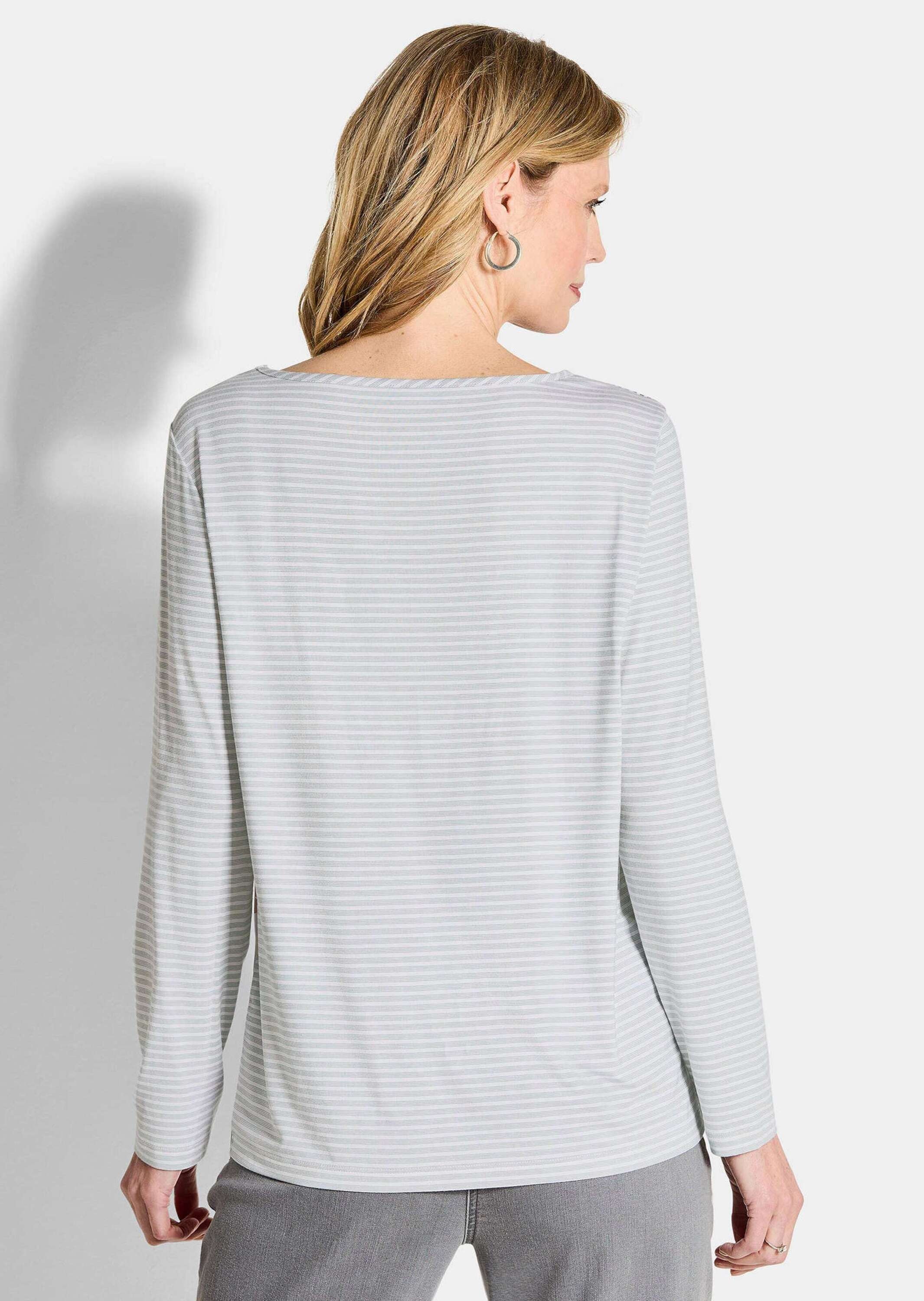 GOLDNER Langarmshirt »Kurzgröße Blusenshirt aus Satin und Viskose-Jersey«