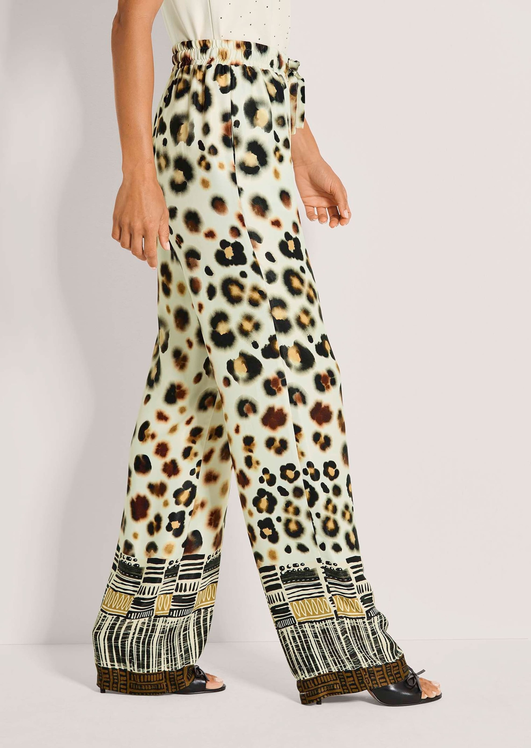 MADELEINE Chinos »Palazzohose Druckhose mit Animalprint«
