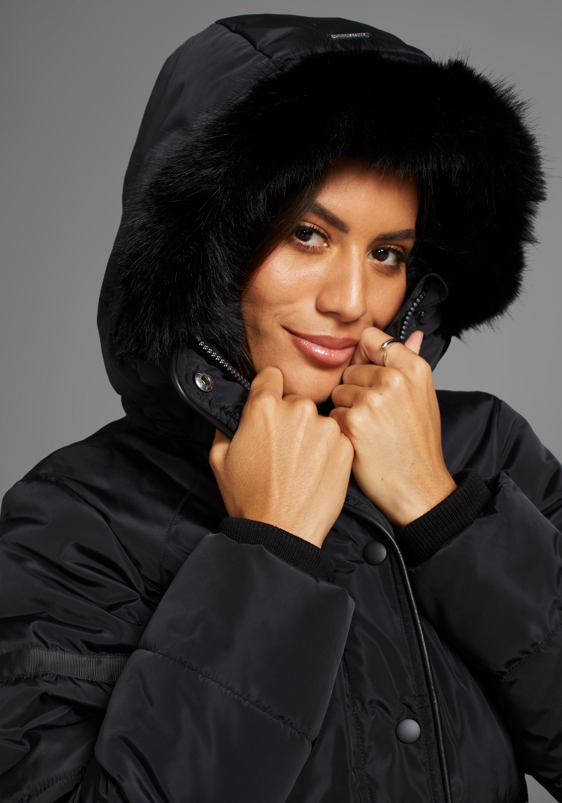 Thumbnail - Laura Scott Winterjacke mit Kapuze mit abnehmbarer Kapuze und Fellimitat