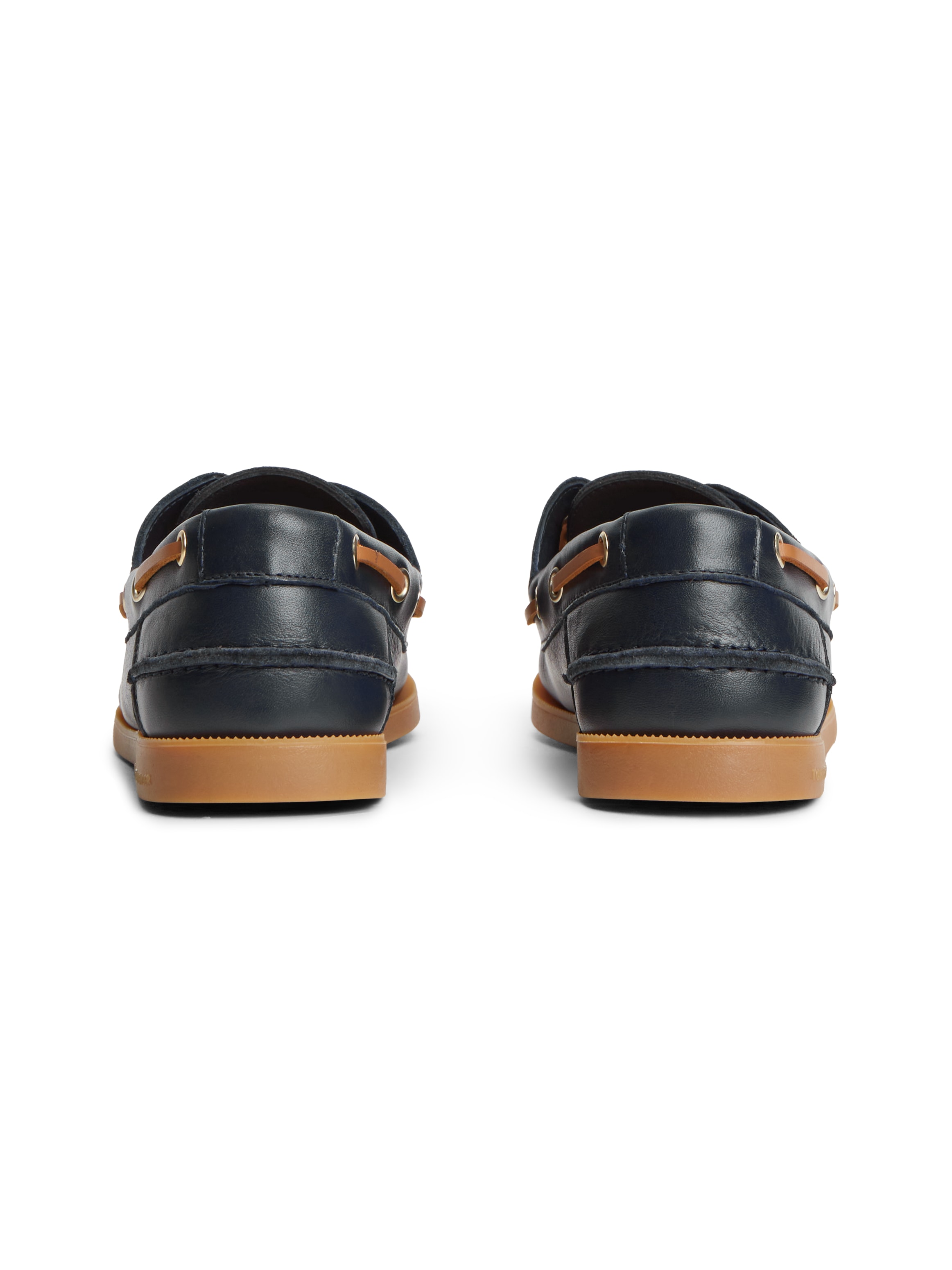 Tommy Hilfiger Bootsschuh »TH FLAG BOAT SHOE CORE LEATHER«  Schnürschuh, Sommerschuh mit modischen Durchzügen