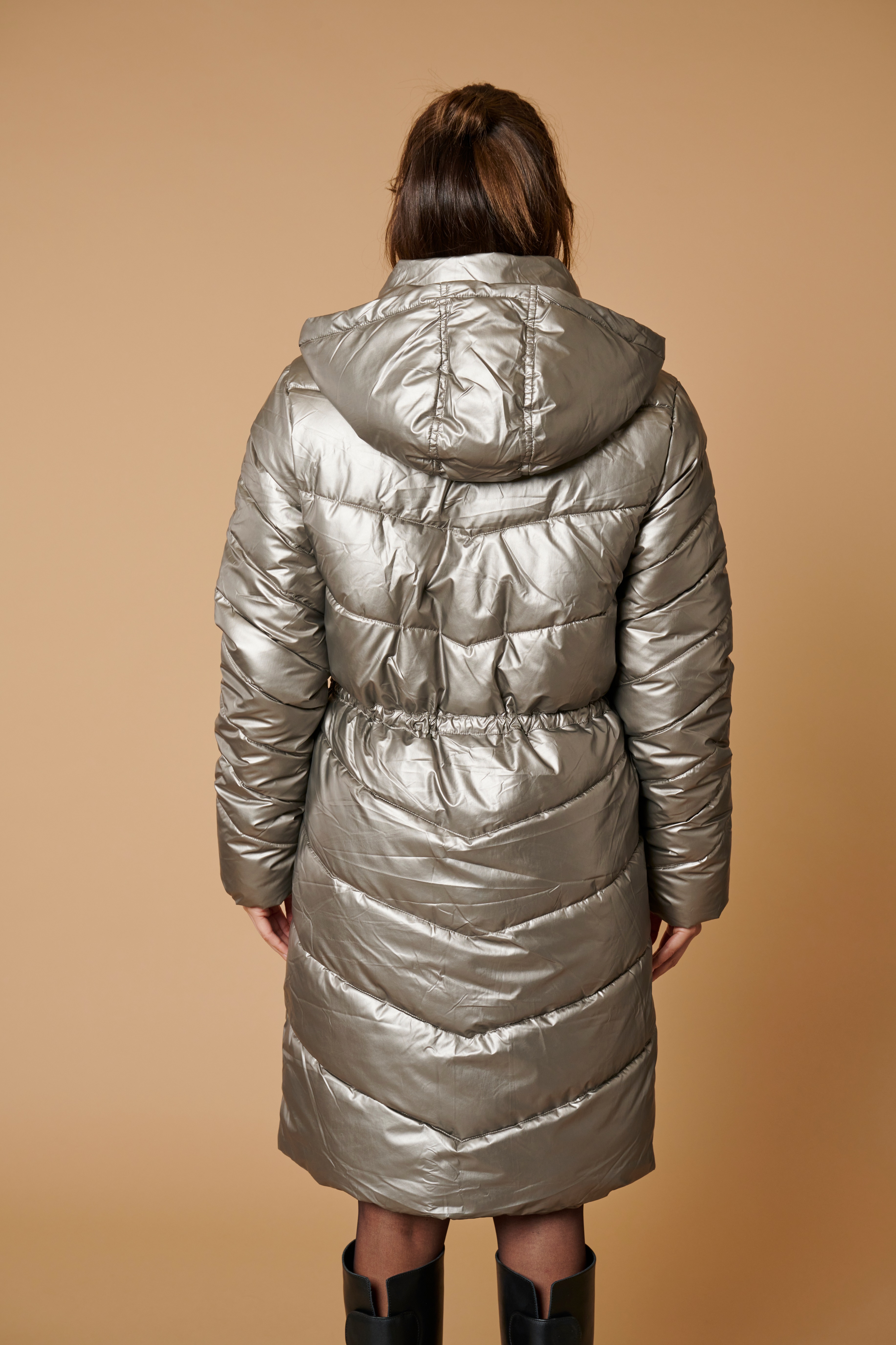 Thumbnail - ZABAIONE Steppmantel "Jacket Fa44ncy" im Glanz-Look