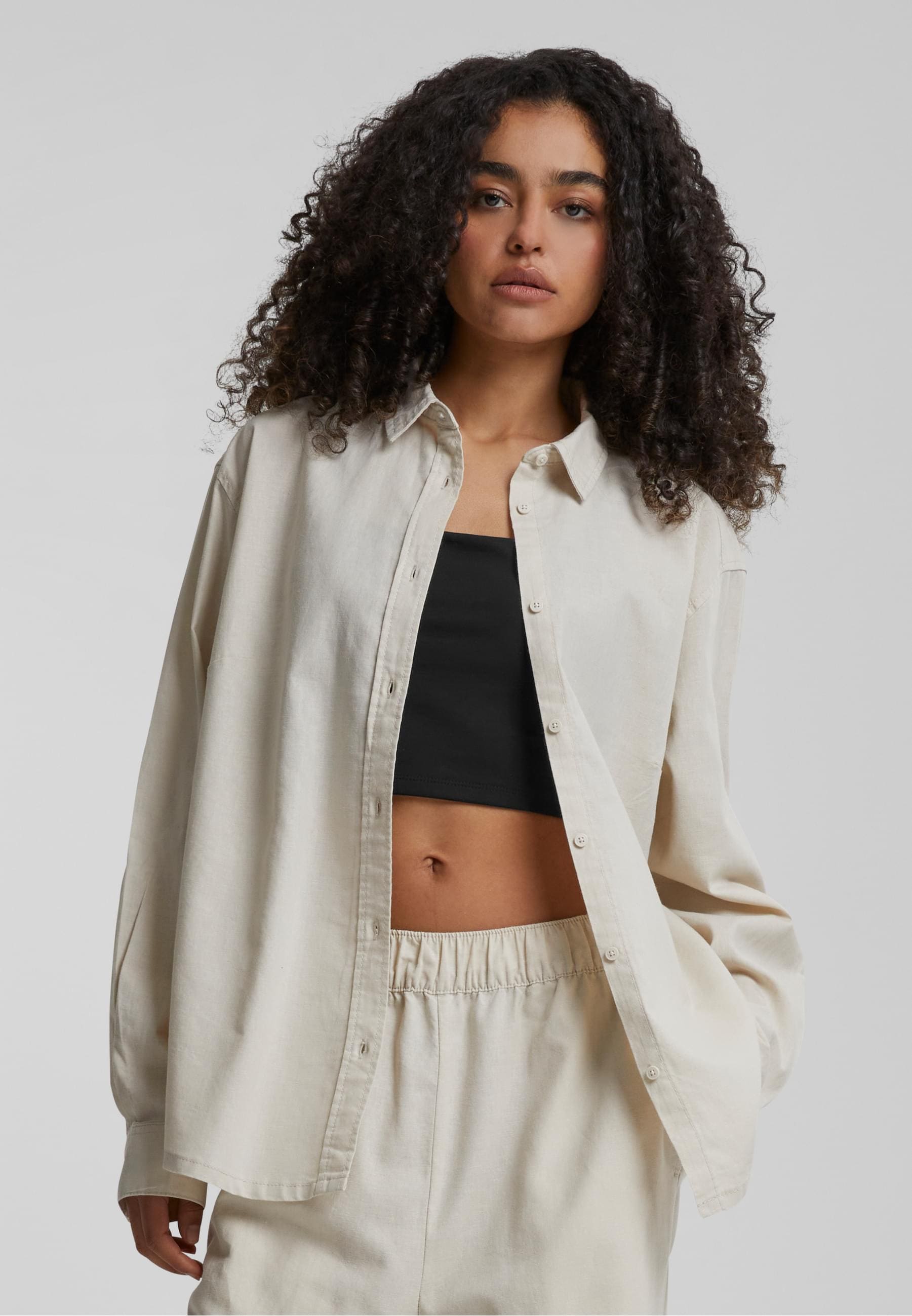URBAN CLASSICS Langarmhemd »Urban Classics Damen Ladies Linen Mixed Oversized Shirt«