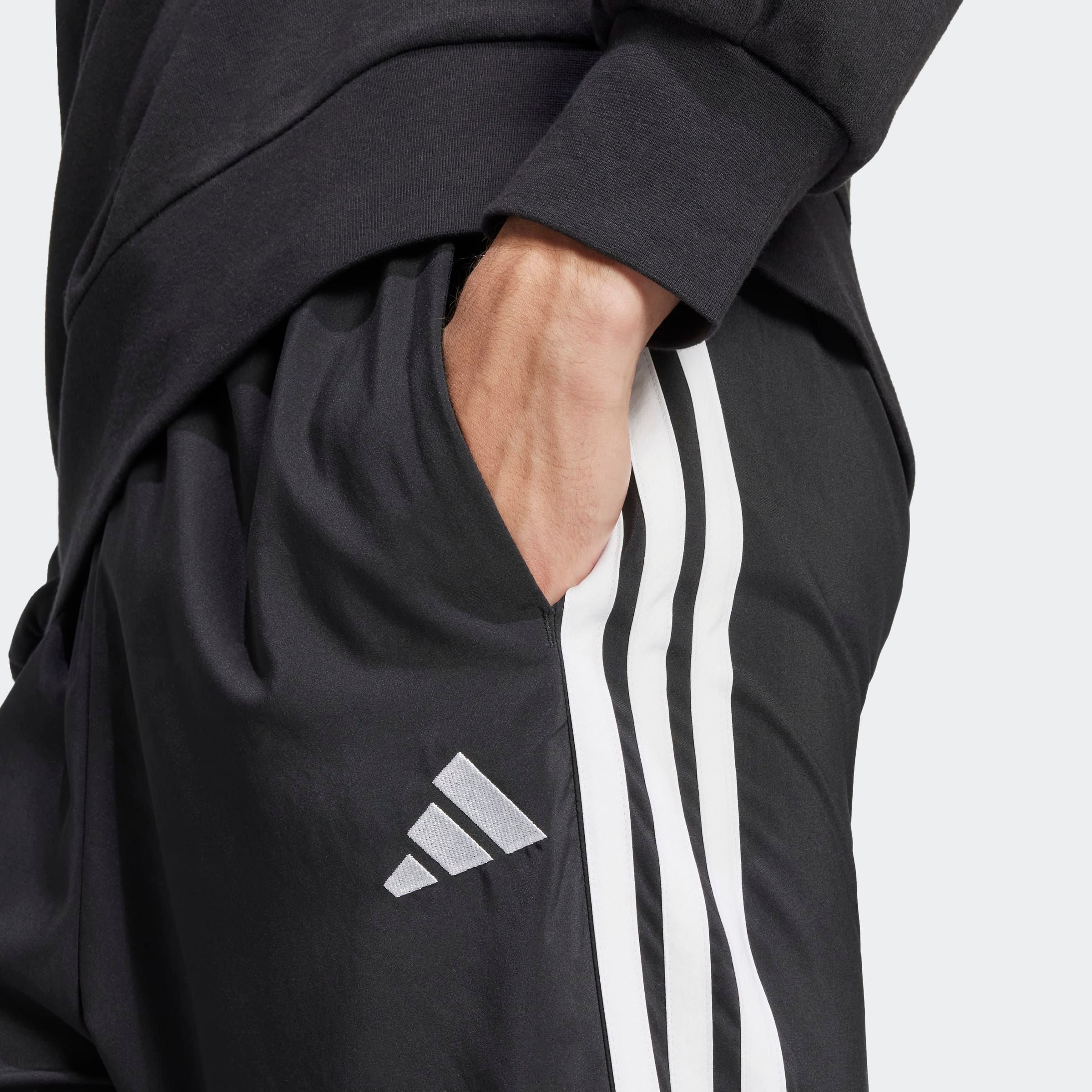 adidas Sportswear Sporthose »M STNFRD OPT 3S«, (1 tlg.), Stanford drei Streifen Trainingshose