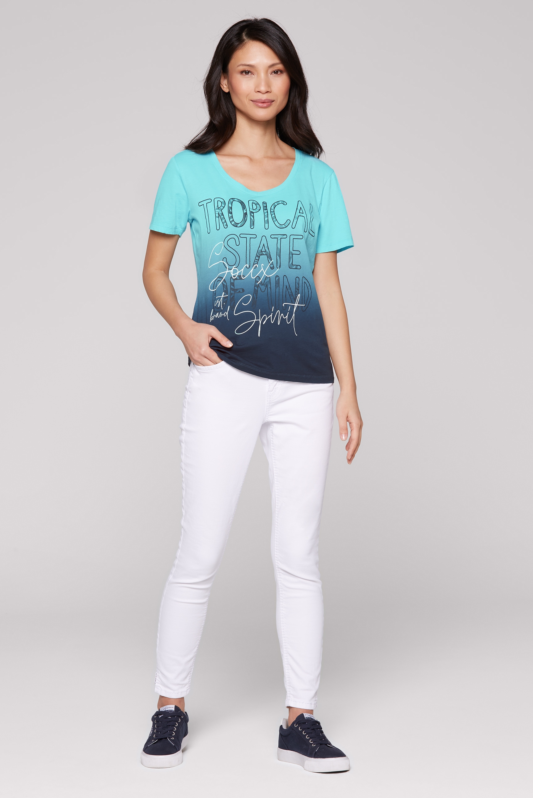 SOCCX V-Shirt, mit V-Ausschnitt