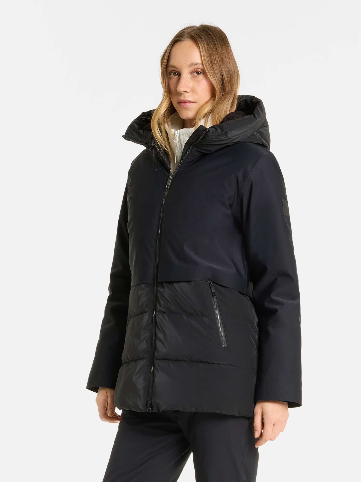Ziener Skijacke »THYRA-Z Weathershield® DAMEN« wasser- und windabweisend, hoher, wärmender Kragen mit Kapuze