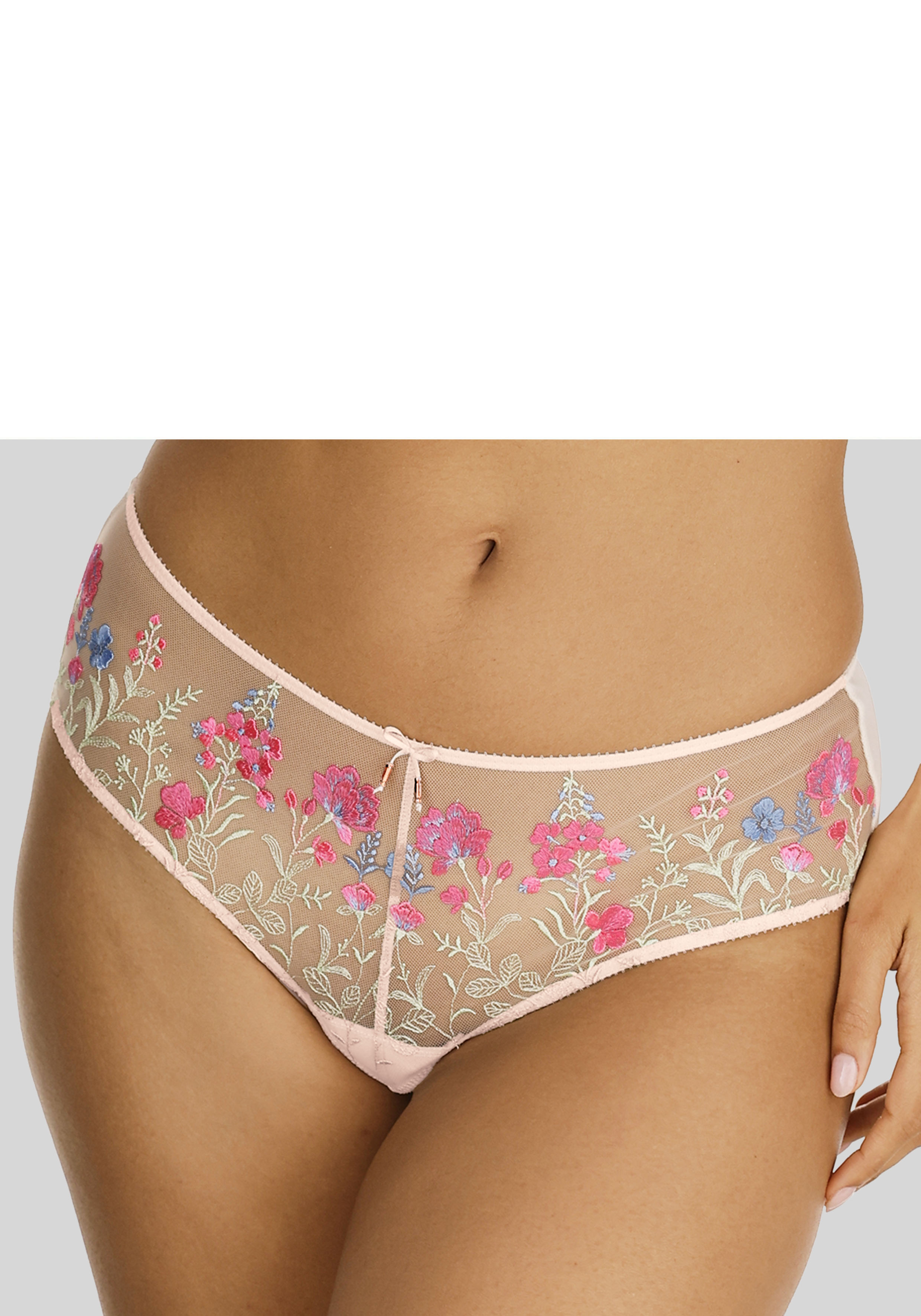 LASCANA Stringpanty "Maria" mit Blumen aus Stickereispitze, als Dessous-Set kombinierbar