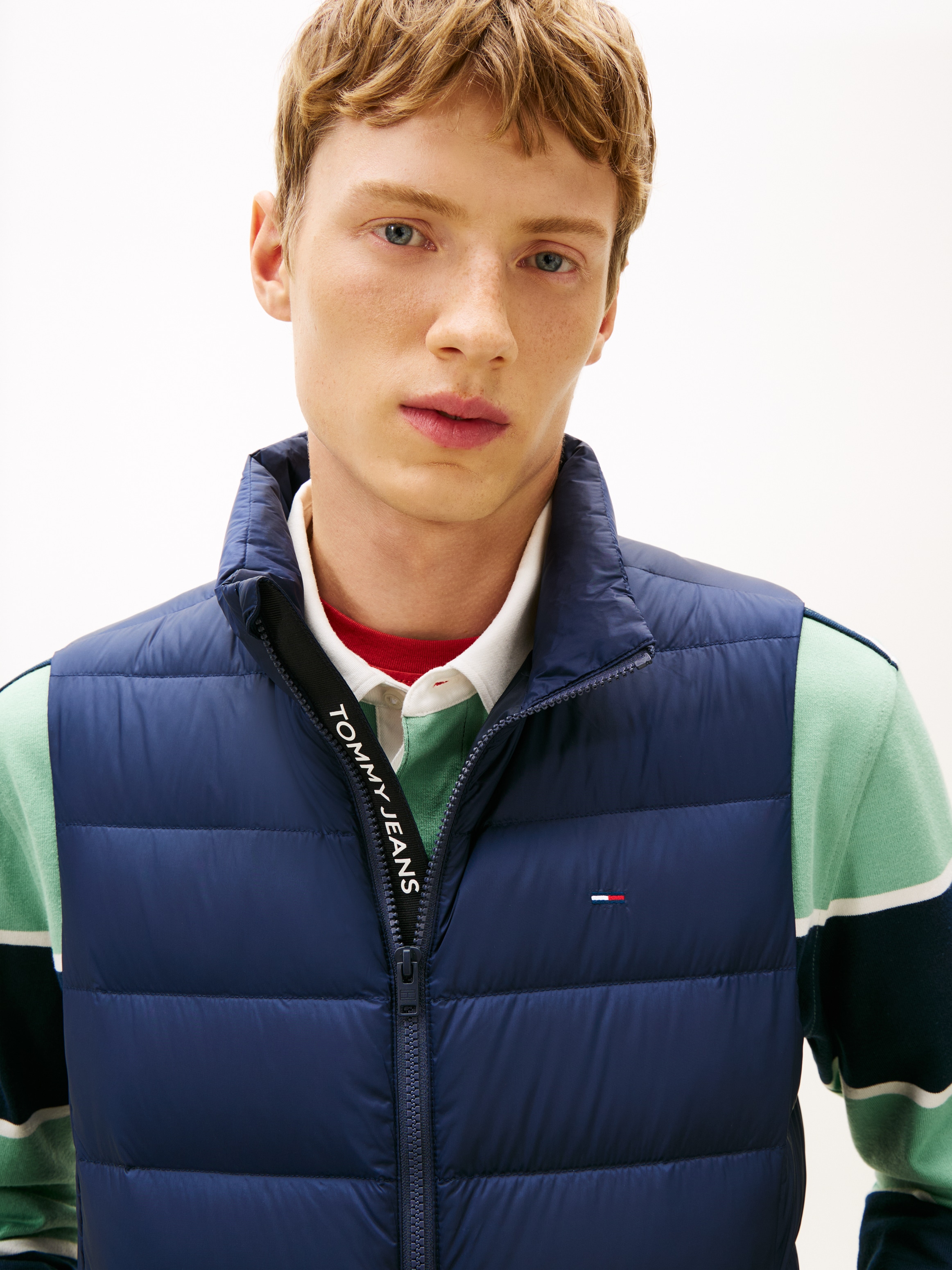 Tommy Jeans Steppweste »TJM LT DOWN VEST EXT«, mit Daunenwattierung