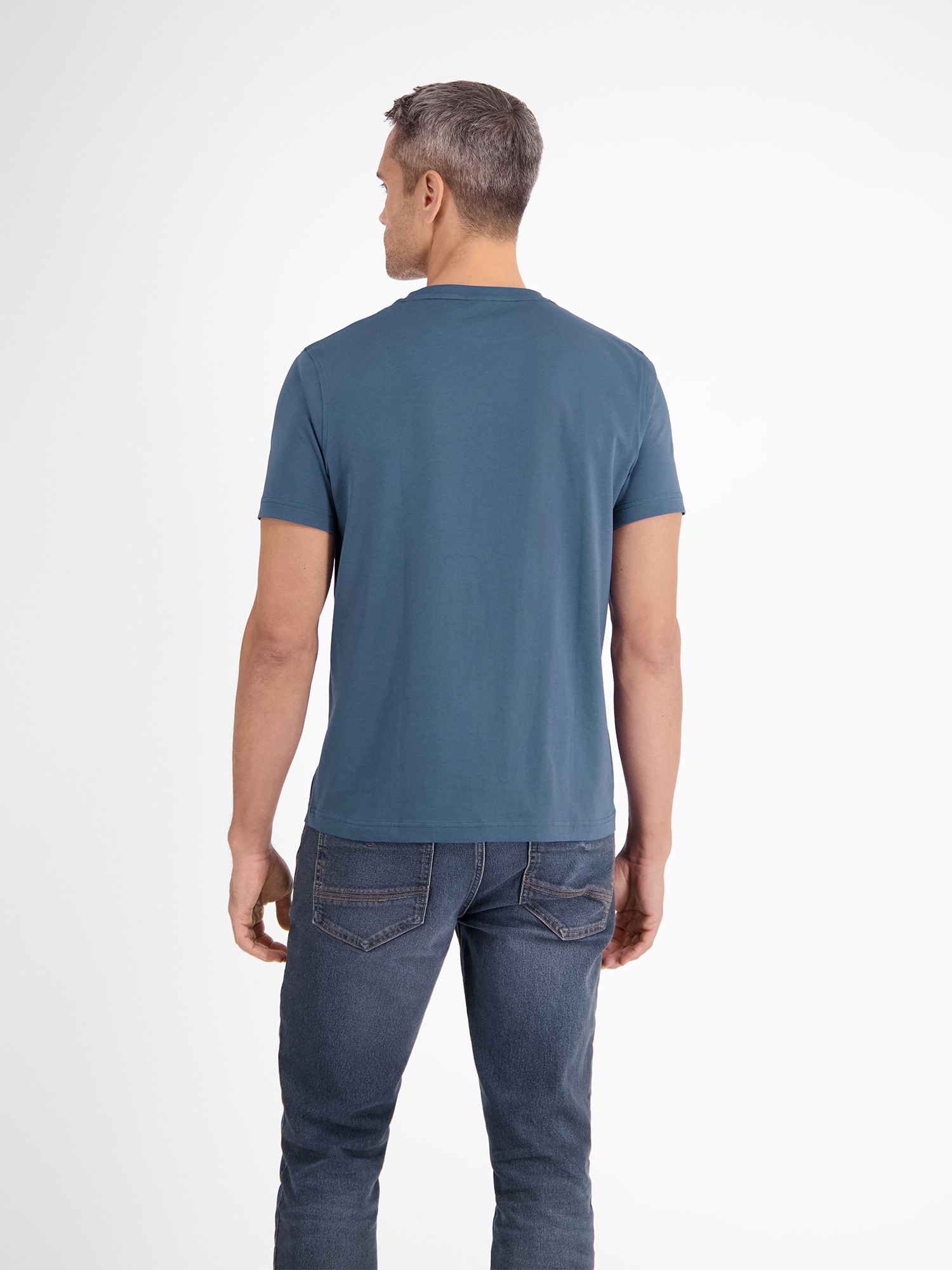 LERROS T-Shirt »LERROS Basic T-Shirt mit Logostitch, unifarben«