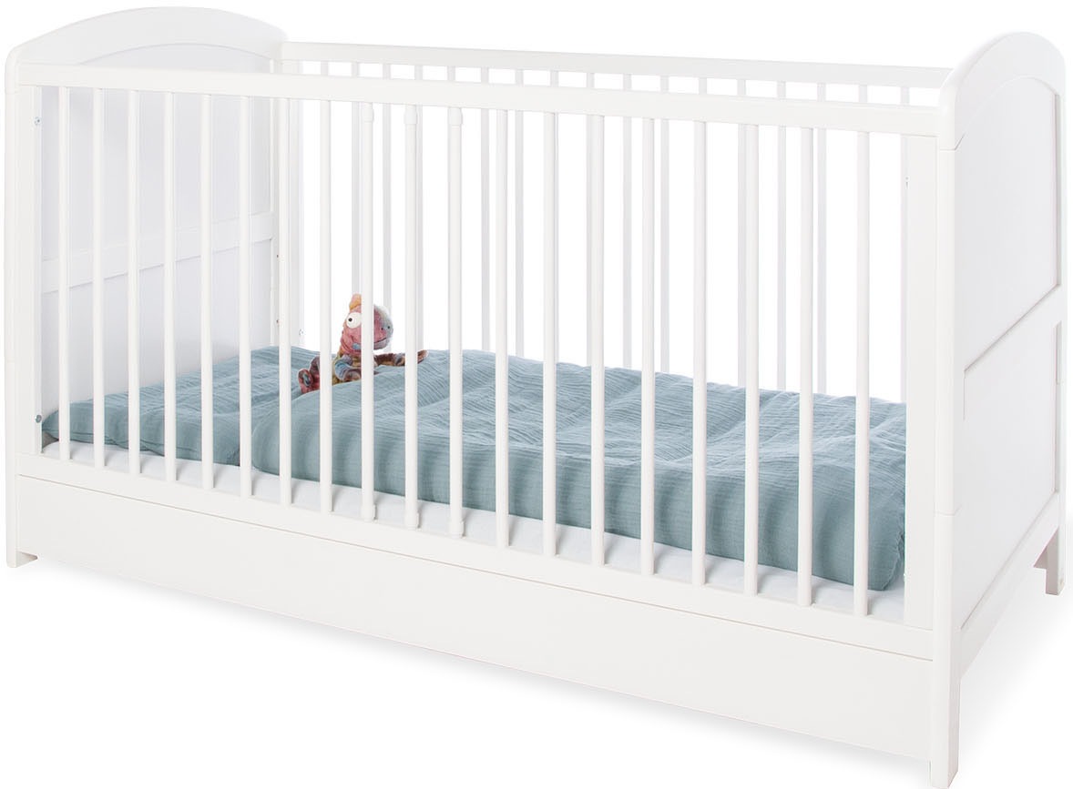 Pinolino® Babymöbel-Set »Laura, breit«, (Spar-Set, 2 St., Kinderbett, Wickelkommode), Made in Germany; mit Kinderbett und Wickelkommode