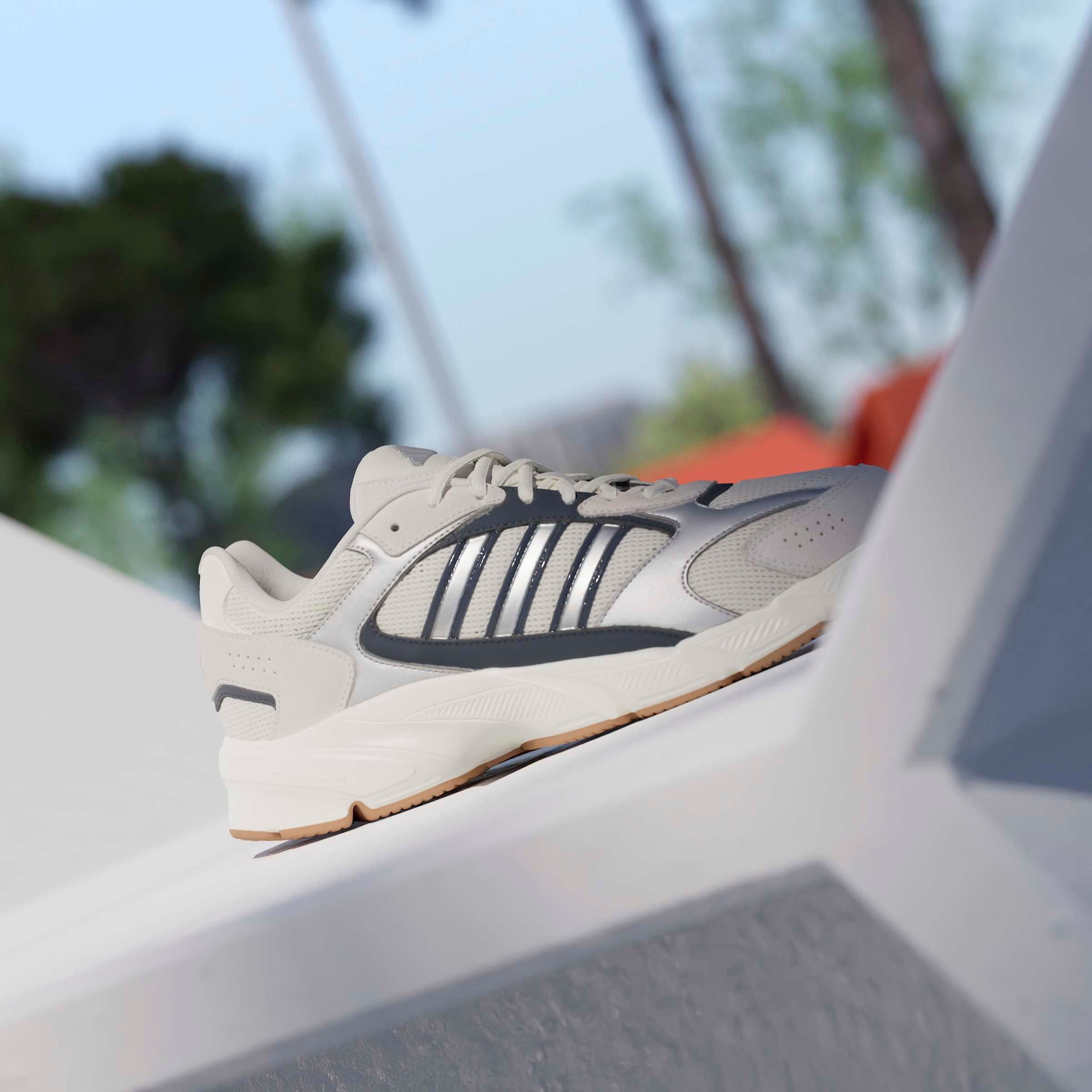 adidas Sportswear Sneaker »CRAZYCHAOS 2000«  inspiriert vom Design des adistar control