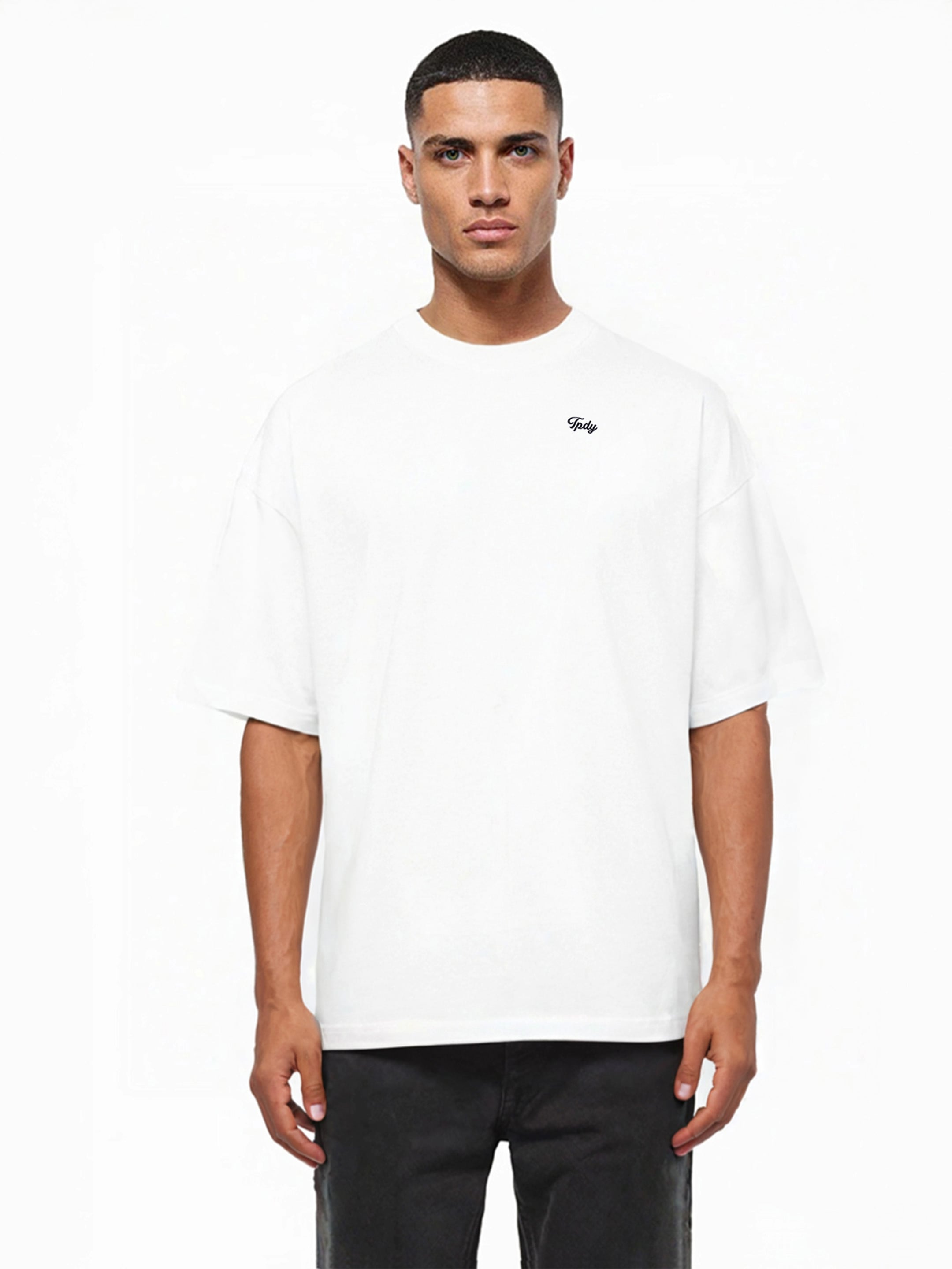 trueprodigy Oversize-Shirt "Nika Logo Stickeri Oversized Rundhals"