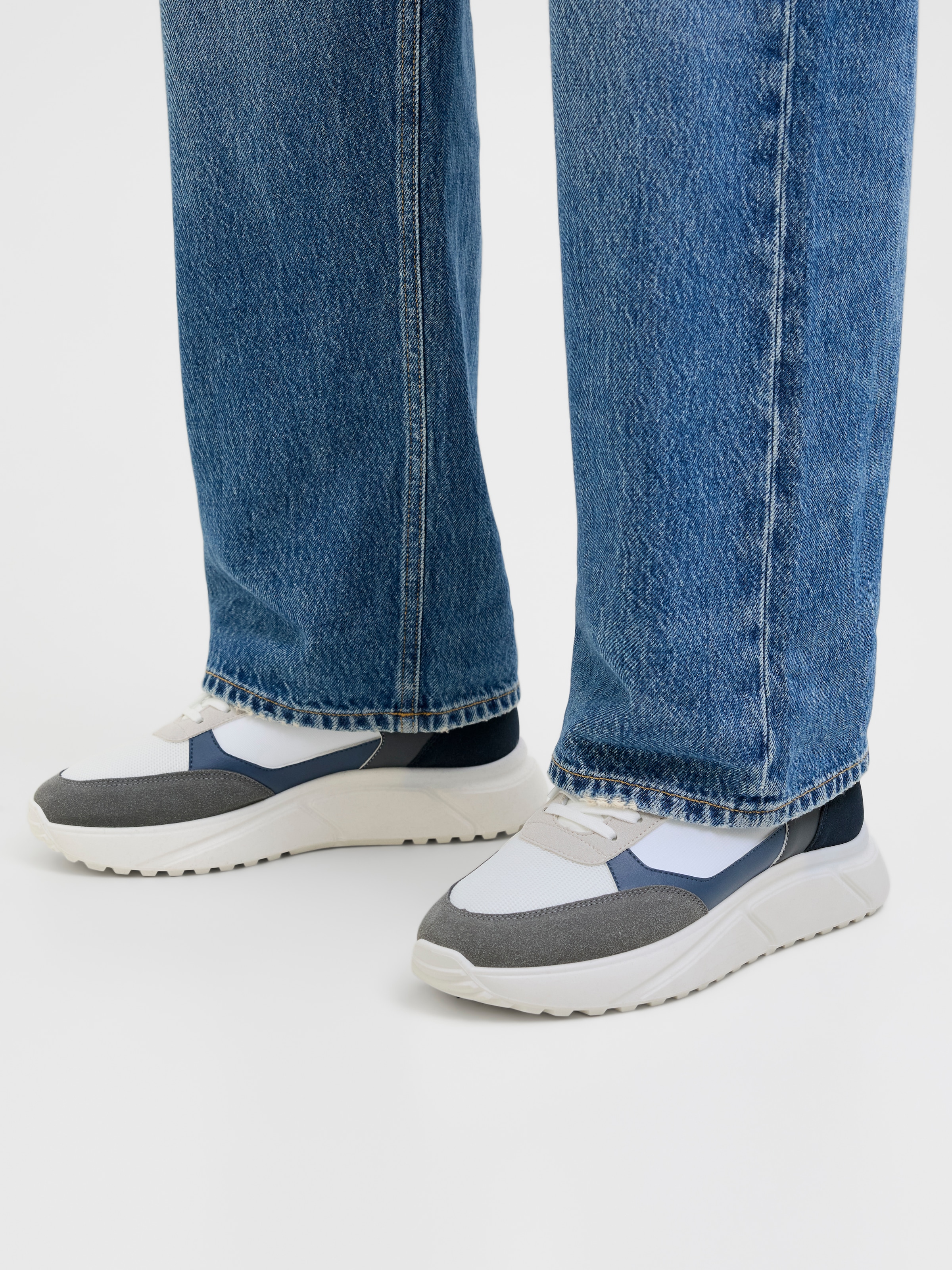 Jack & Jones Sneaker »JFWASPIRE«  Plateausneaker, Schnürschuh, Freizeitsneaker mit leichter Laufsohle