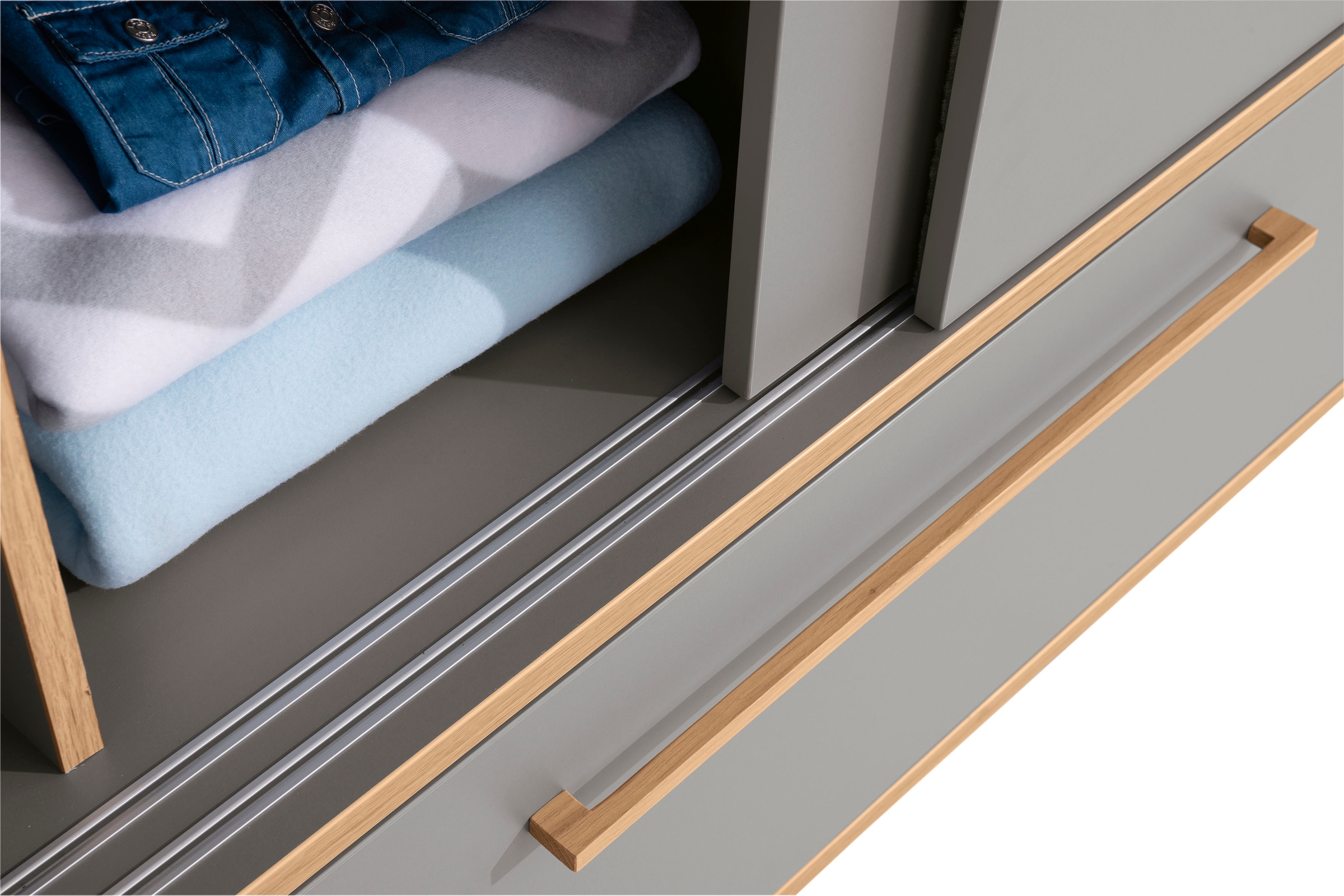 PAIDI Schiebetürenschrank »STIENE in Beige oder Grau, 2 Türen und 1 Schublade mit Soft-Close« B/H/T ca. 164/200/62cm,  mit Kleiderstangen+Einlegeböden, Kleiderschrank mit Massivholzgriffen