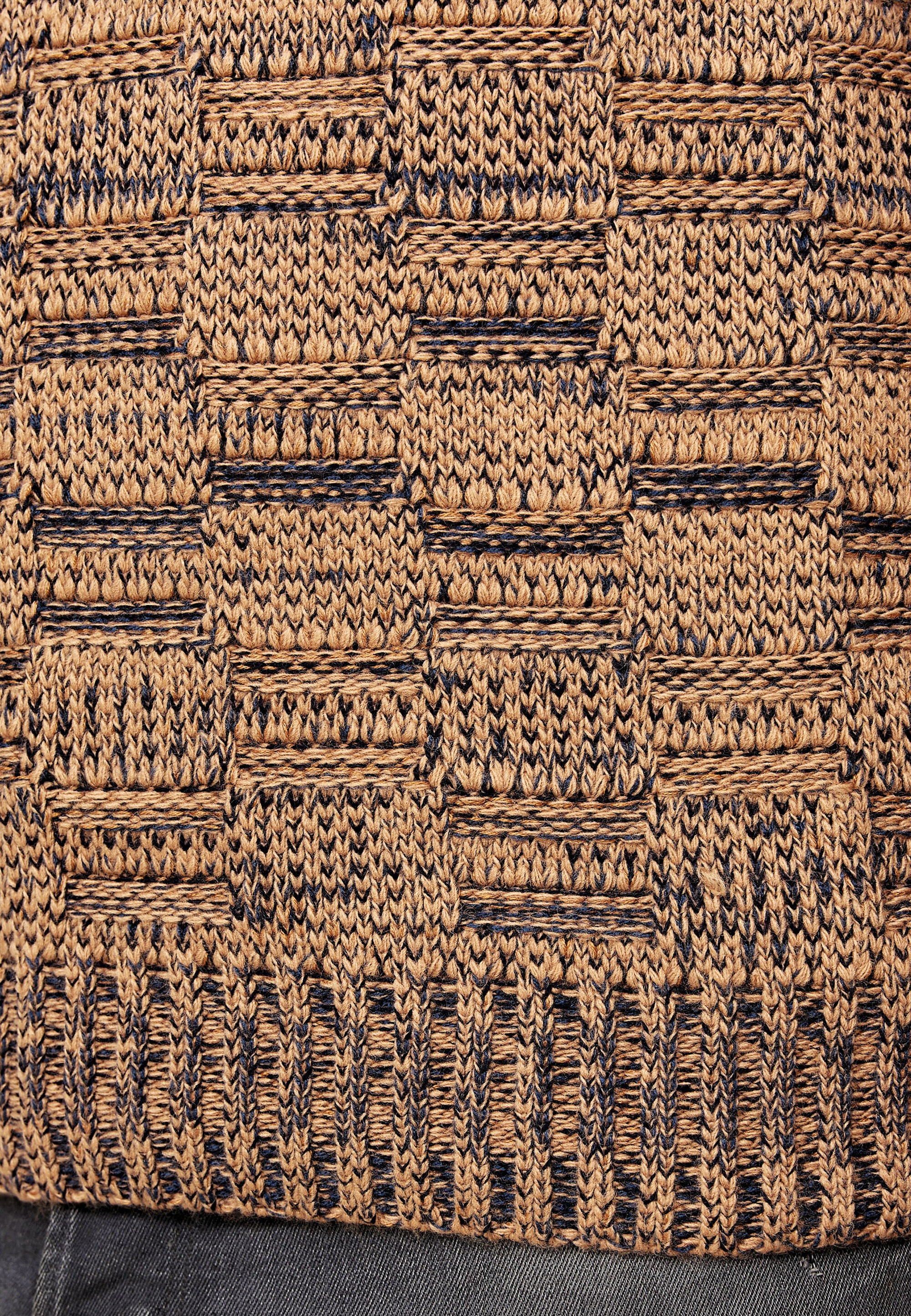 Rusty Neal Strickpullover, mit dezenter Musterung und Strick-Design