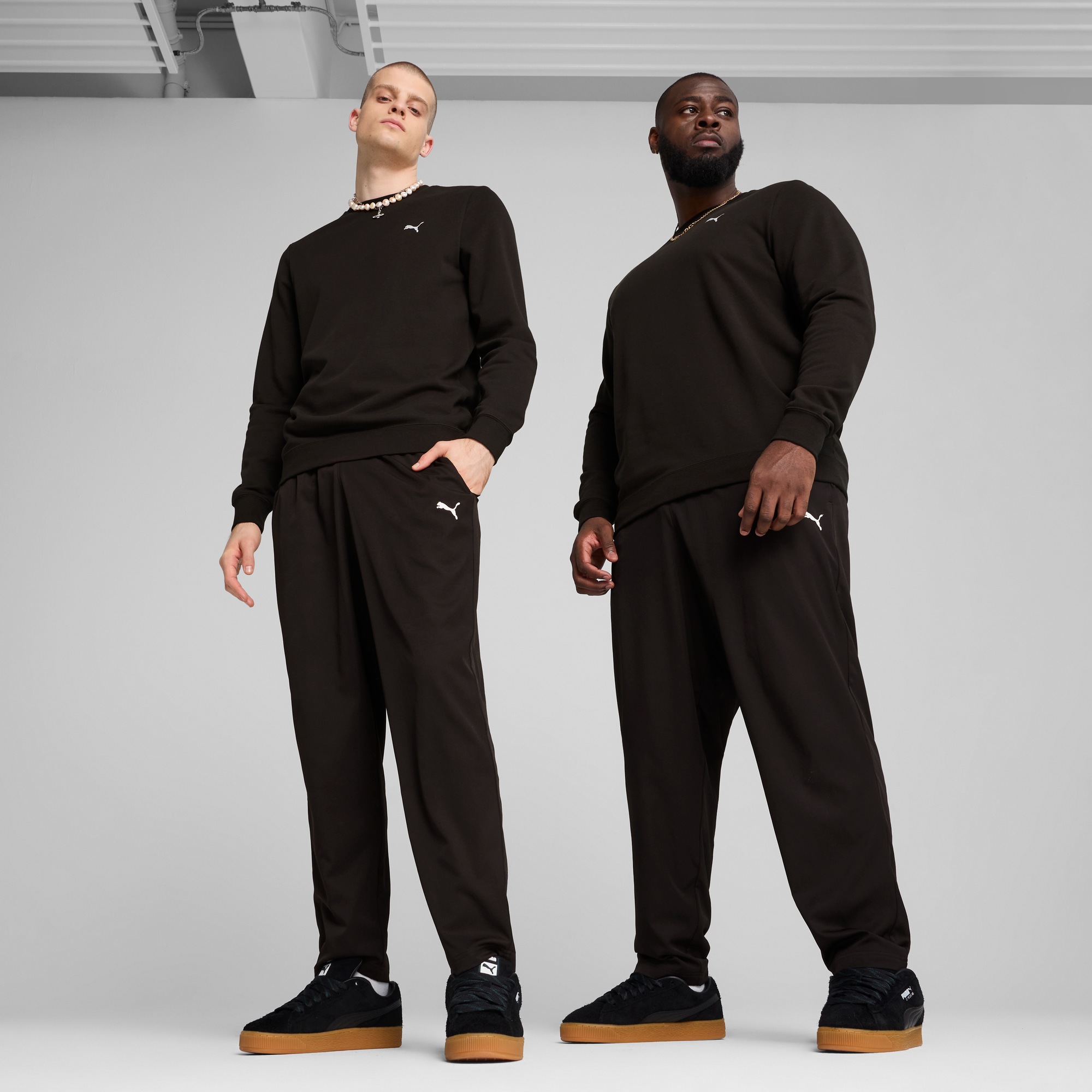 PUMA Trainingshose »ESS WOVEN PANTS OP«, Webmaterial, dryCELL: Performance-Technologie