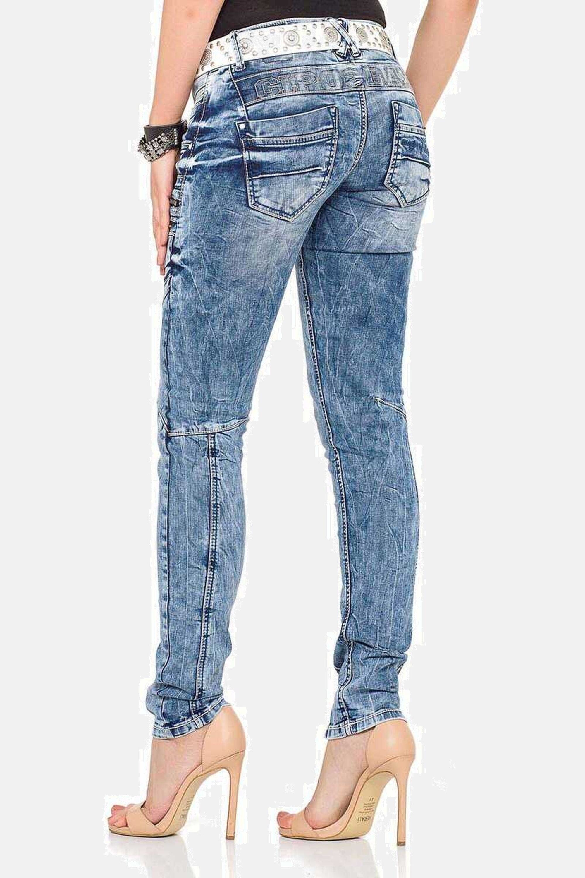 Cipo & Baxx Skinny-fit-Jeans »Jeans«, mit niedrige Taille in Skinny Fit, WD322