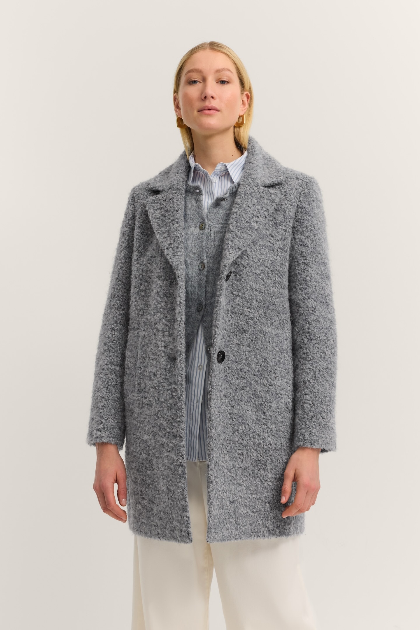 bugatti Kurzmantel "Comfort Fit", mit Flexcity Stretch in Boucléqualität günstig online kaufen