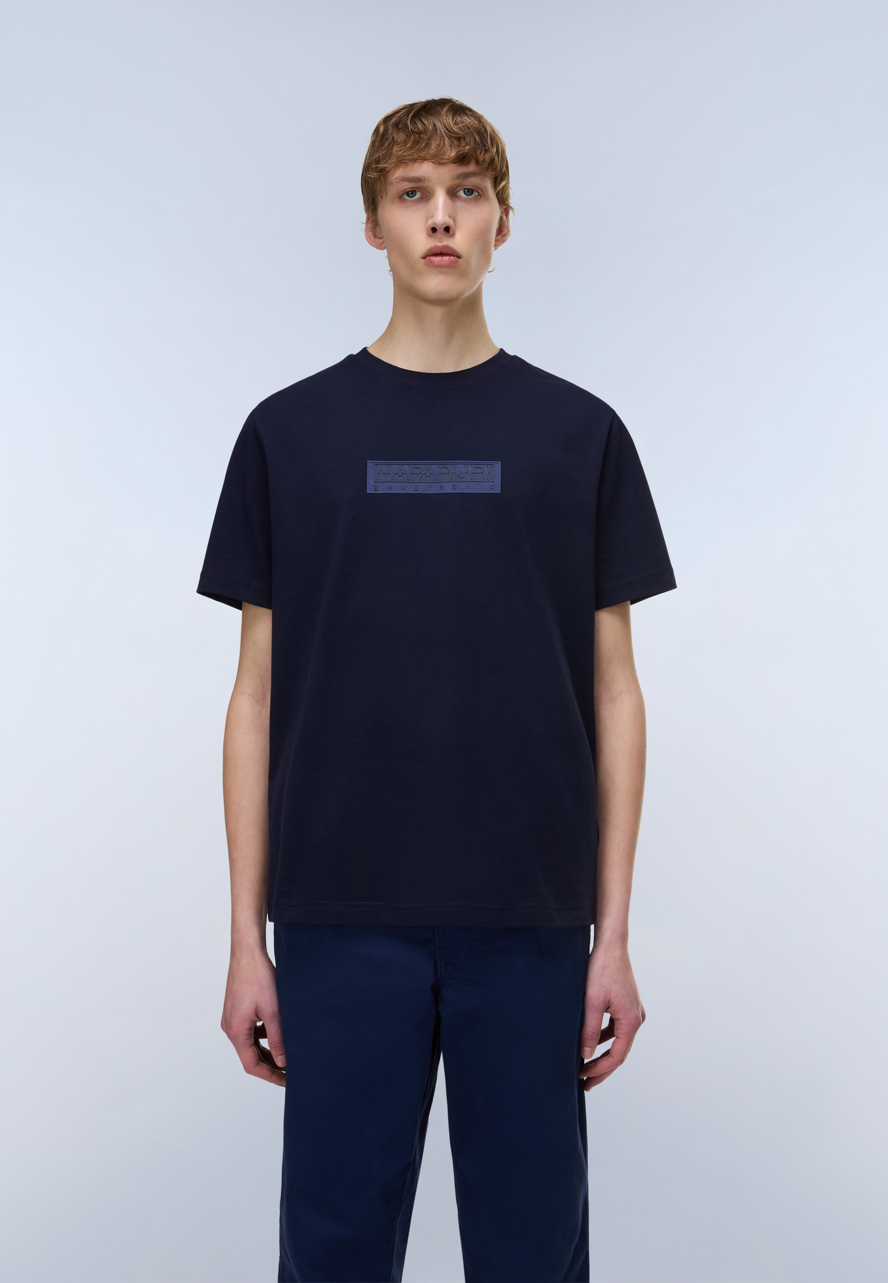 Napapijri T-Shirt "BOX LOGO" Kurzarmdesign, mit Rundhalsausschnitt, aus Baumwolle