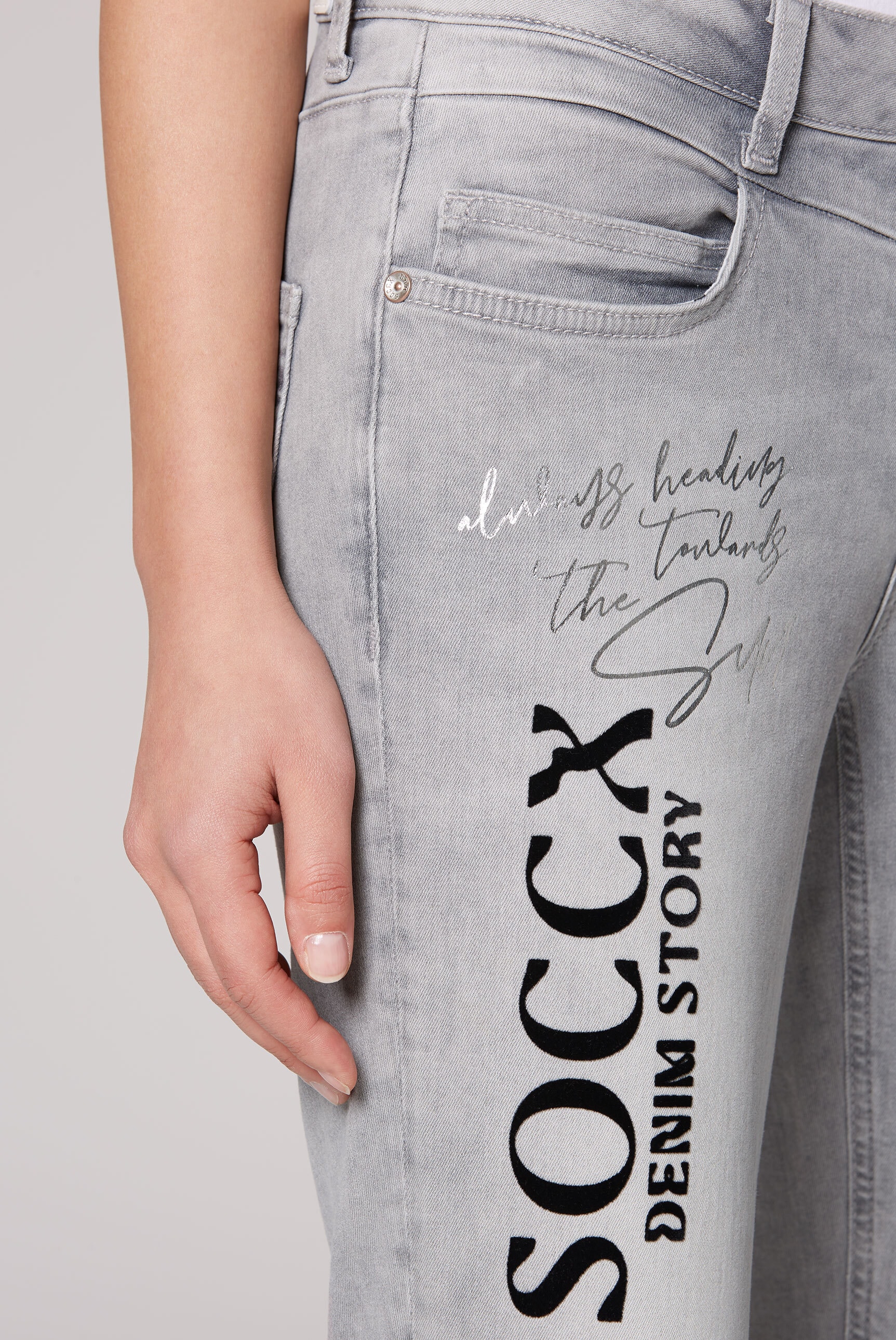 SOCCX Slim-fit-Jeans, mit normaler Leibhöhe