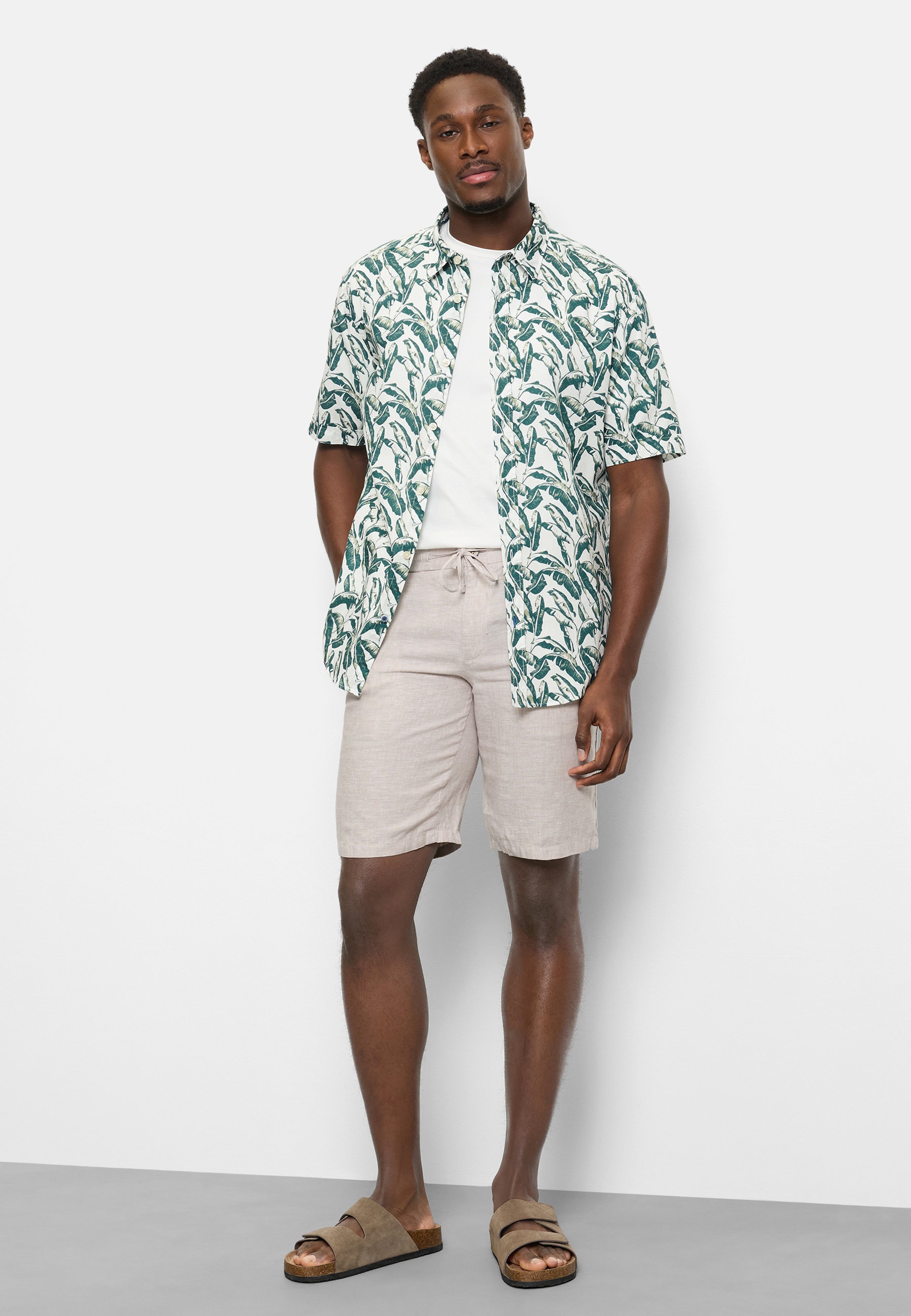 OLYMP Casual Kurzarmhemd Oliv M 2
