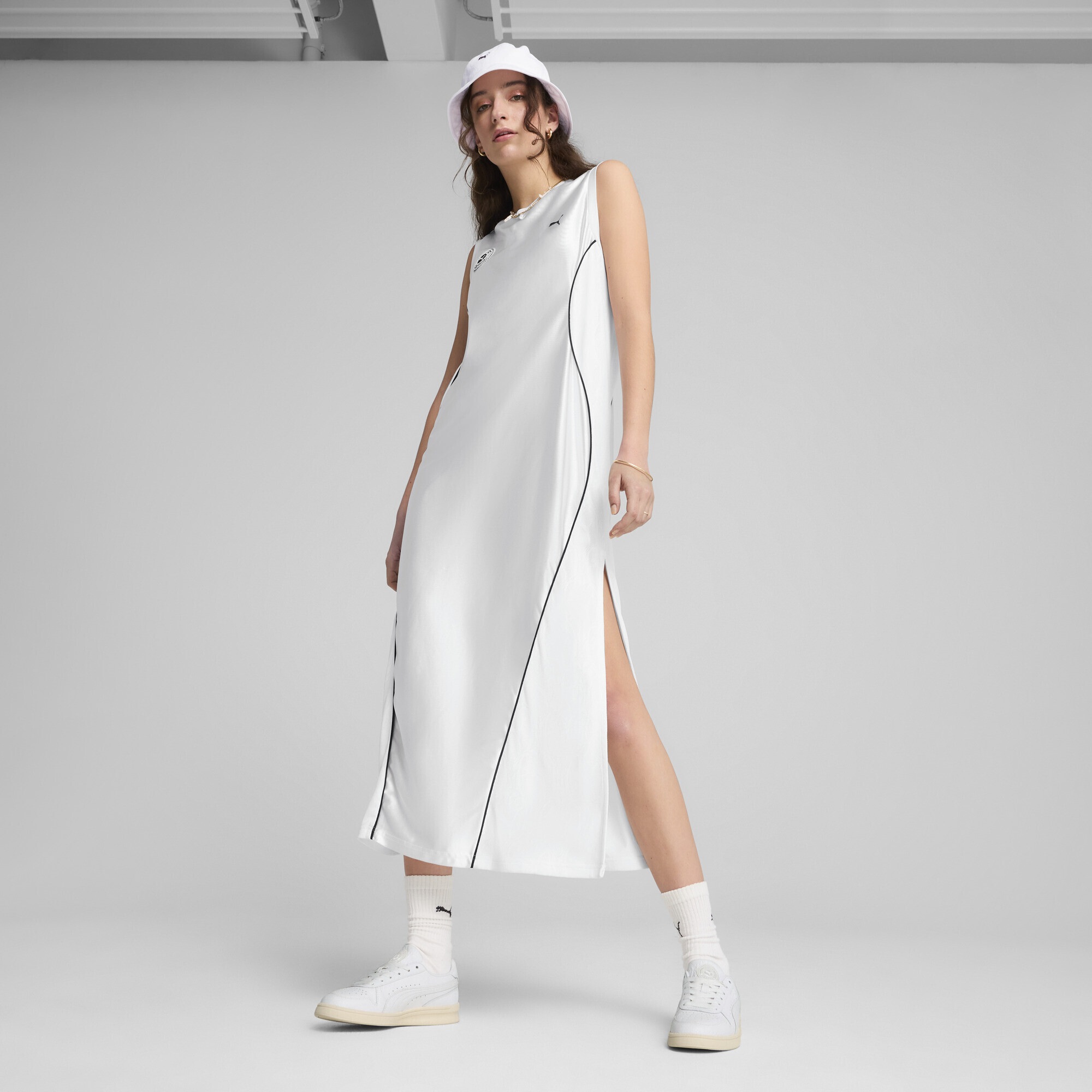 PUMA Sweatkleid »DARE TO Jer-She Kleid Damen«