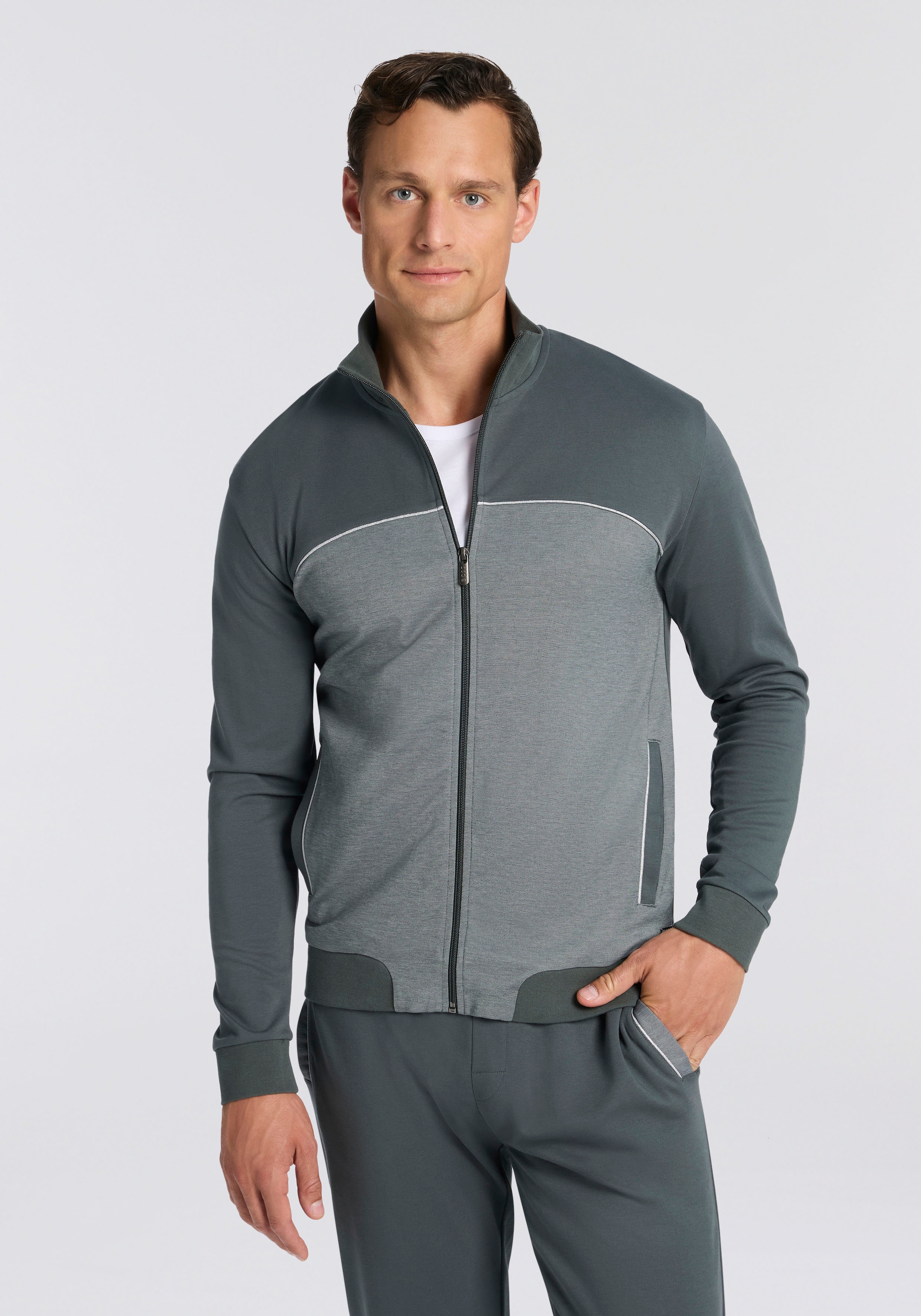 BOSS Sweatjacke "Tracksuit Jacket" Neuheit, Stehkragen günstig online kaufen