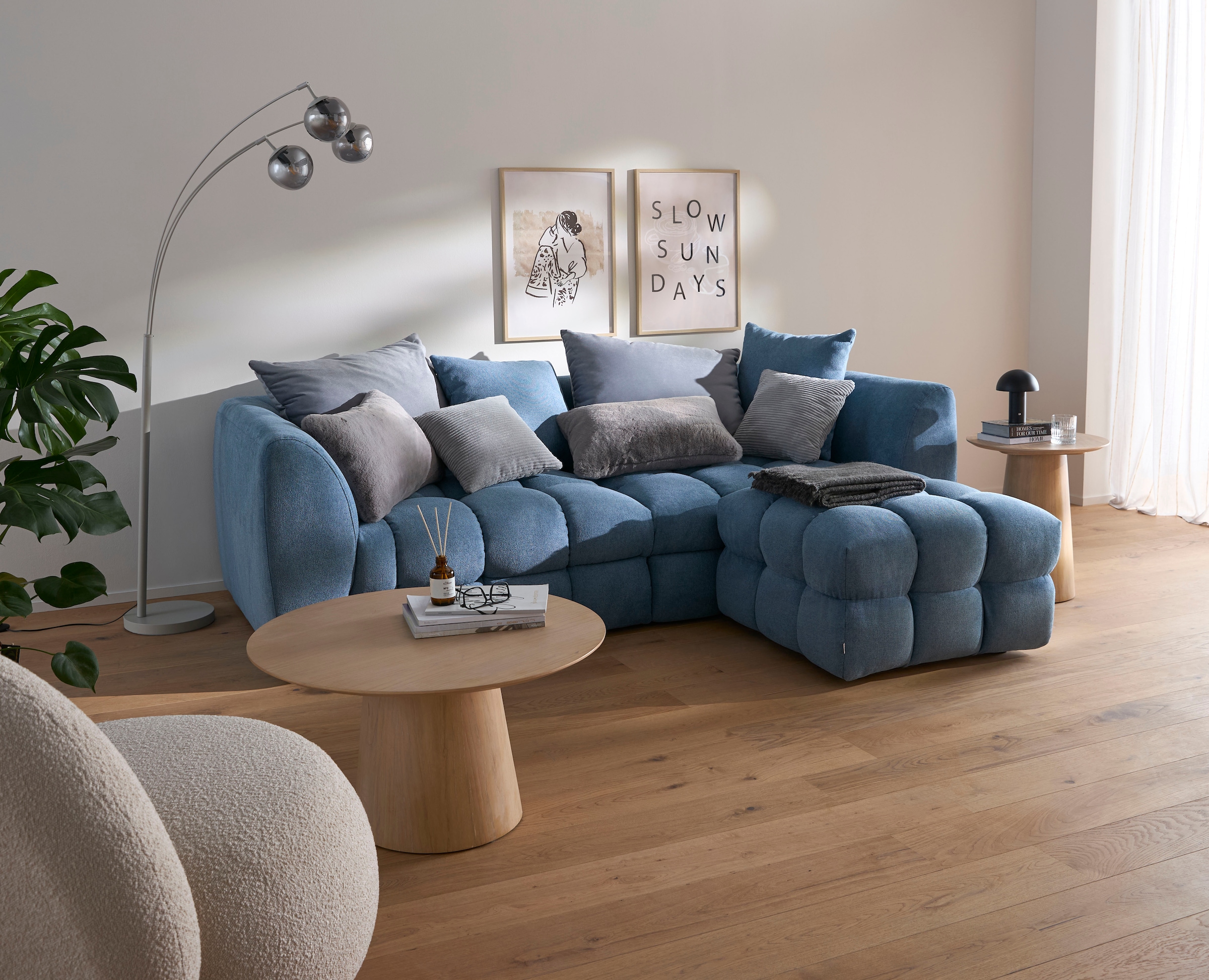 s.Oliver Couchtisch »Hemmon« 1 Stk. tlg. mit massivem Eschenfuß, edler Echtholzplatte, Durchmesser 80 cm