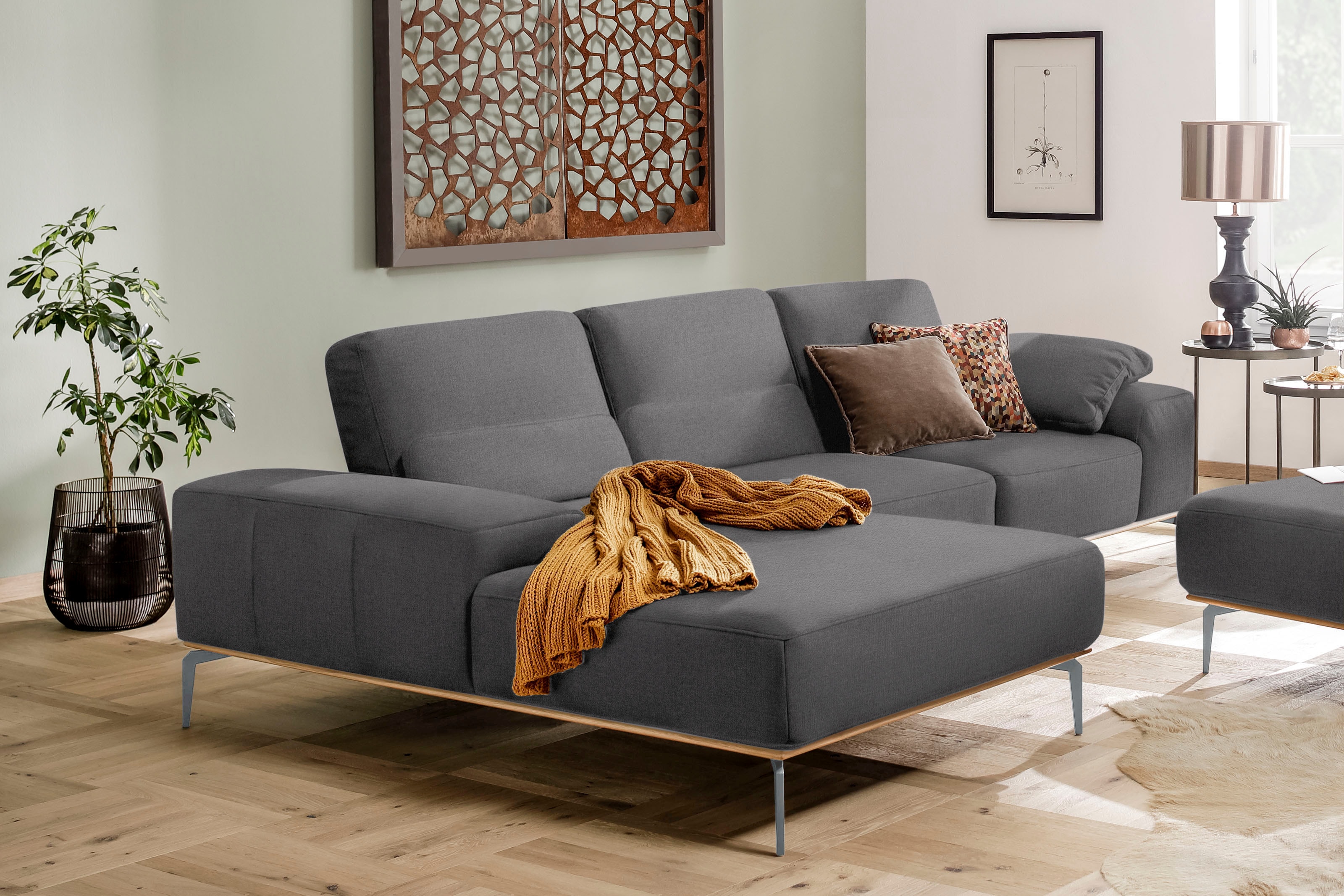 W.SCHILLIG Ecksofa "run, Designsofa mit tollem Sitzkomfort, bequem, Breite 299cm, L-Form" mit elegantem Holzsockel, Füße in Silber matt, Breite 299 cm
