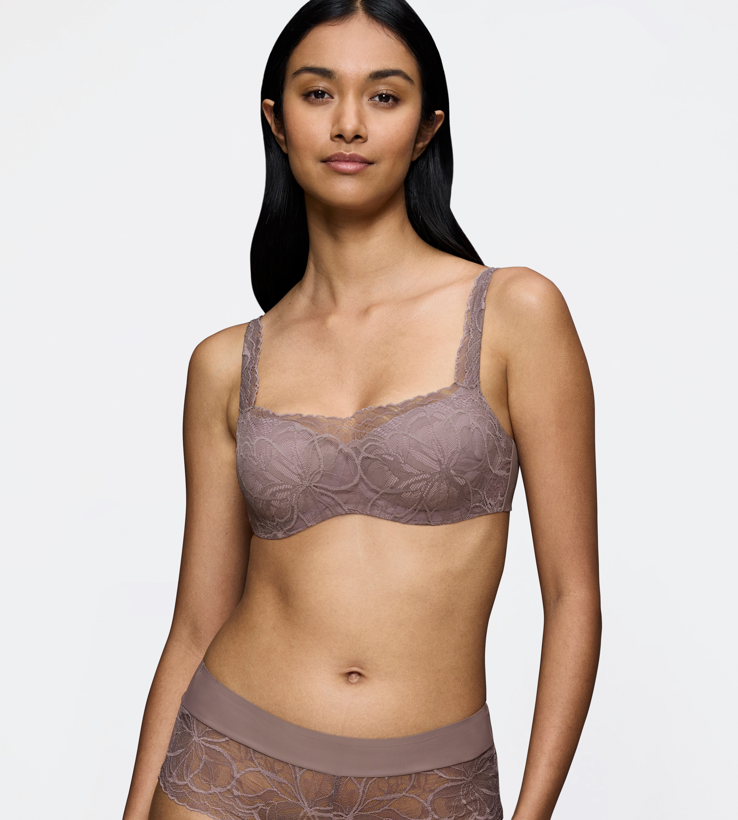 Triumph Balconette-BH "Body Make-Up Illusion Lace" feine feminine Stretch-Spitze, Microfaser, verstellbare Träger