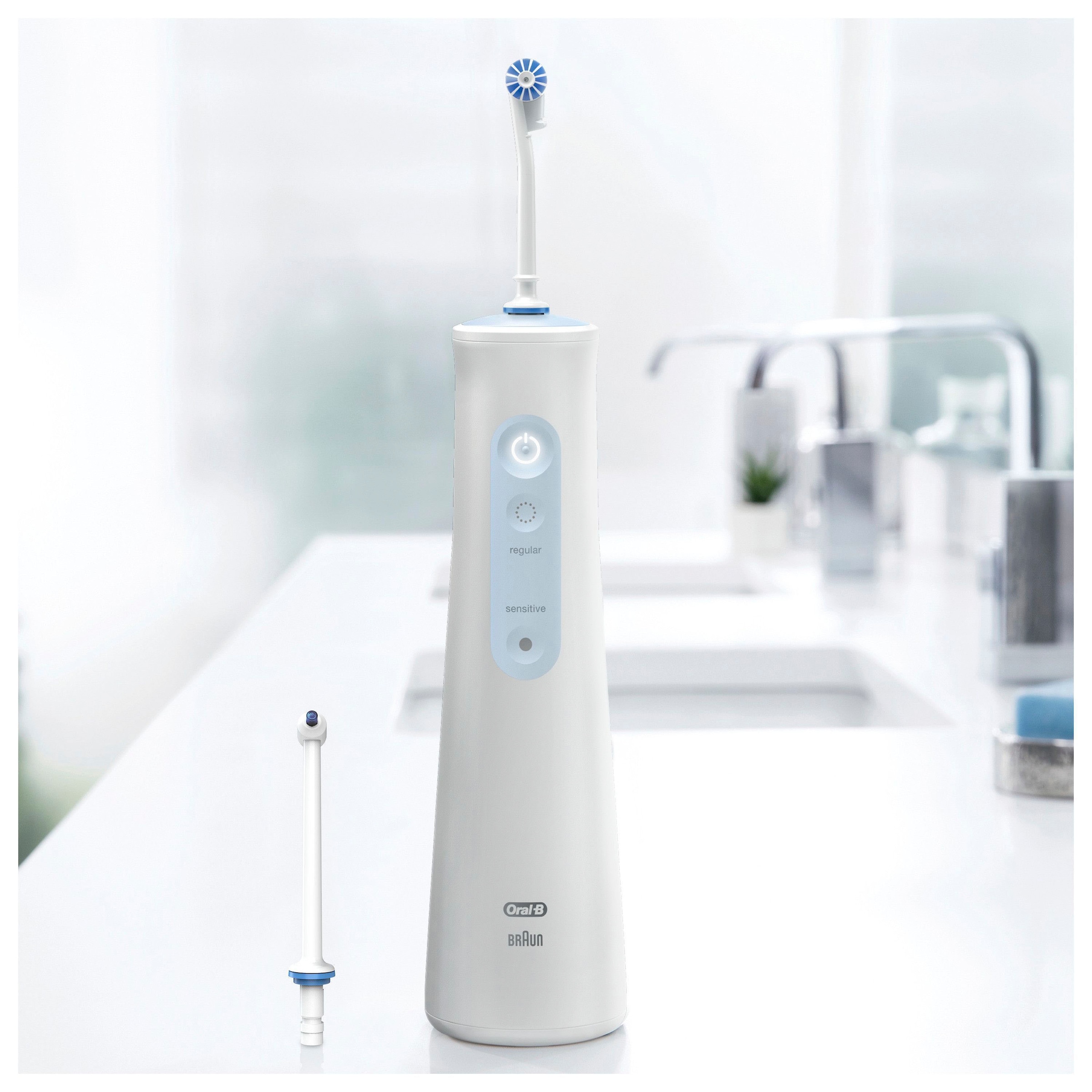 Oral-B Munddusche »AquaCare 4«, 2 St. Aufsätze, Kabellose mit Oxyjet-Technologie