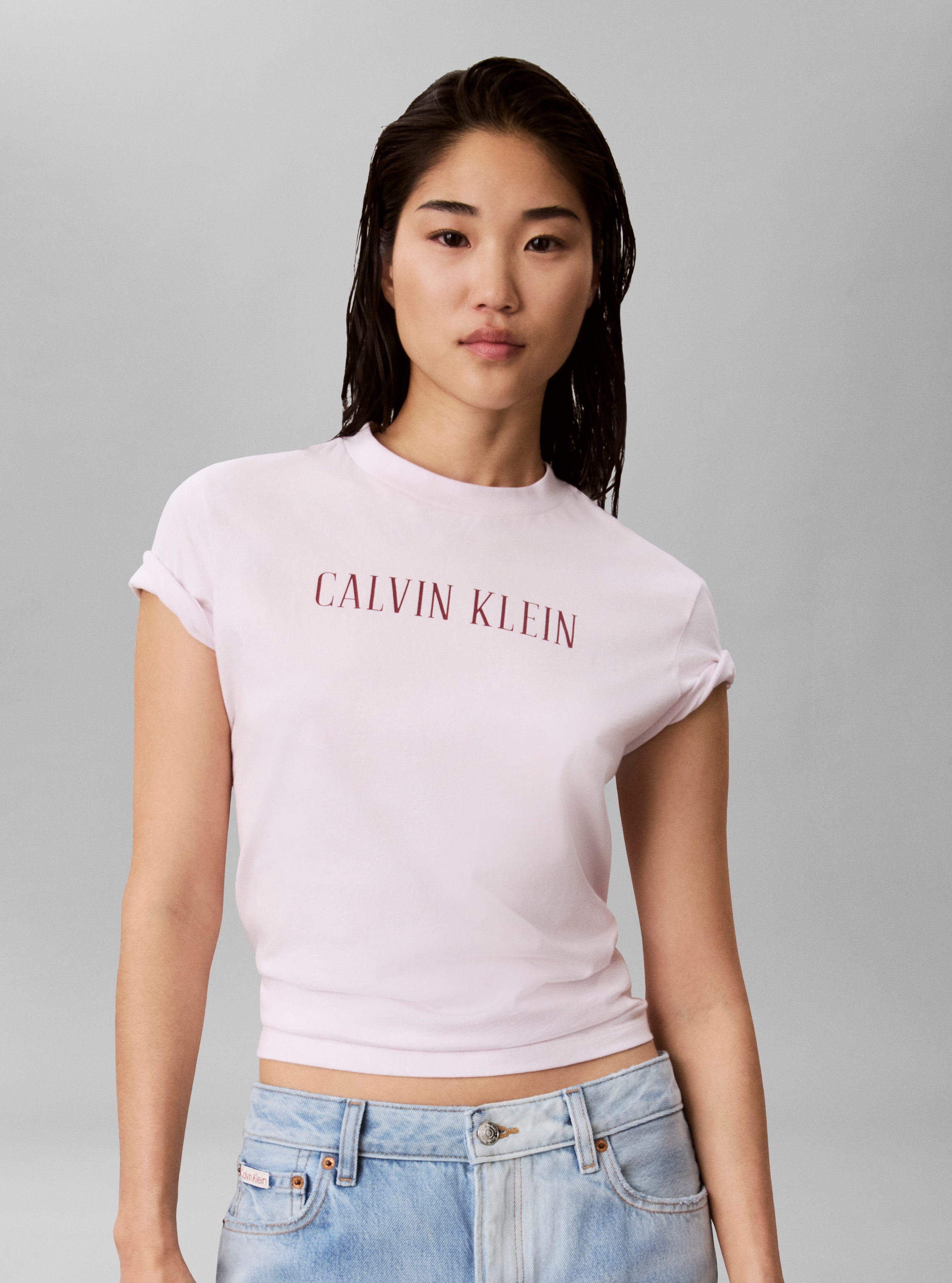 Calvin Klein Jeans T-Shirt Rundhalsausschnitt, Regular Fit, Logoschriftzug