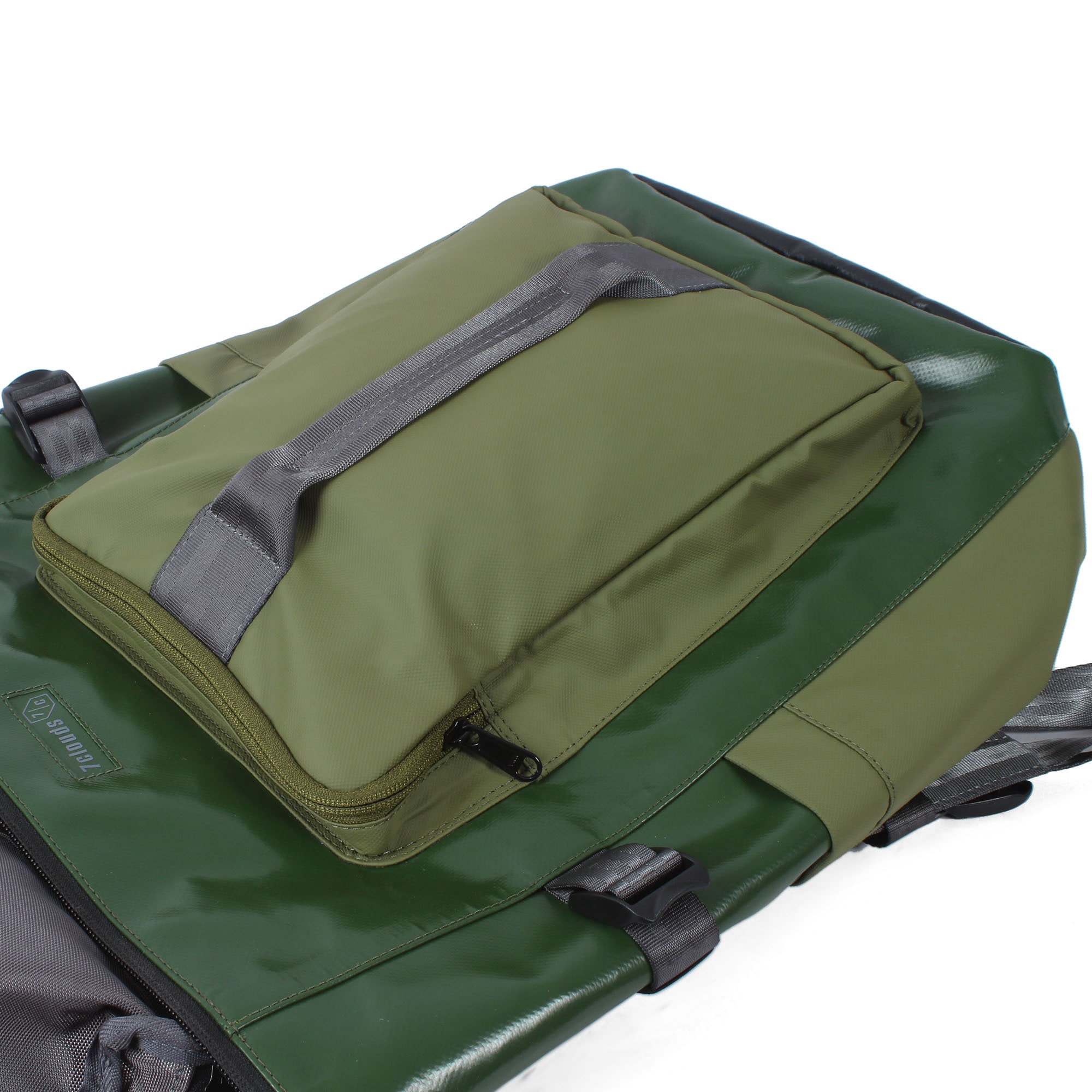 7clouds Laptoprucksack »Heloy 7.1«, mit recyceltem PET