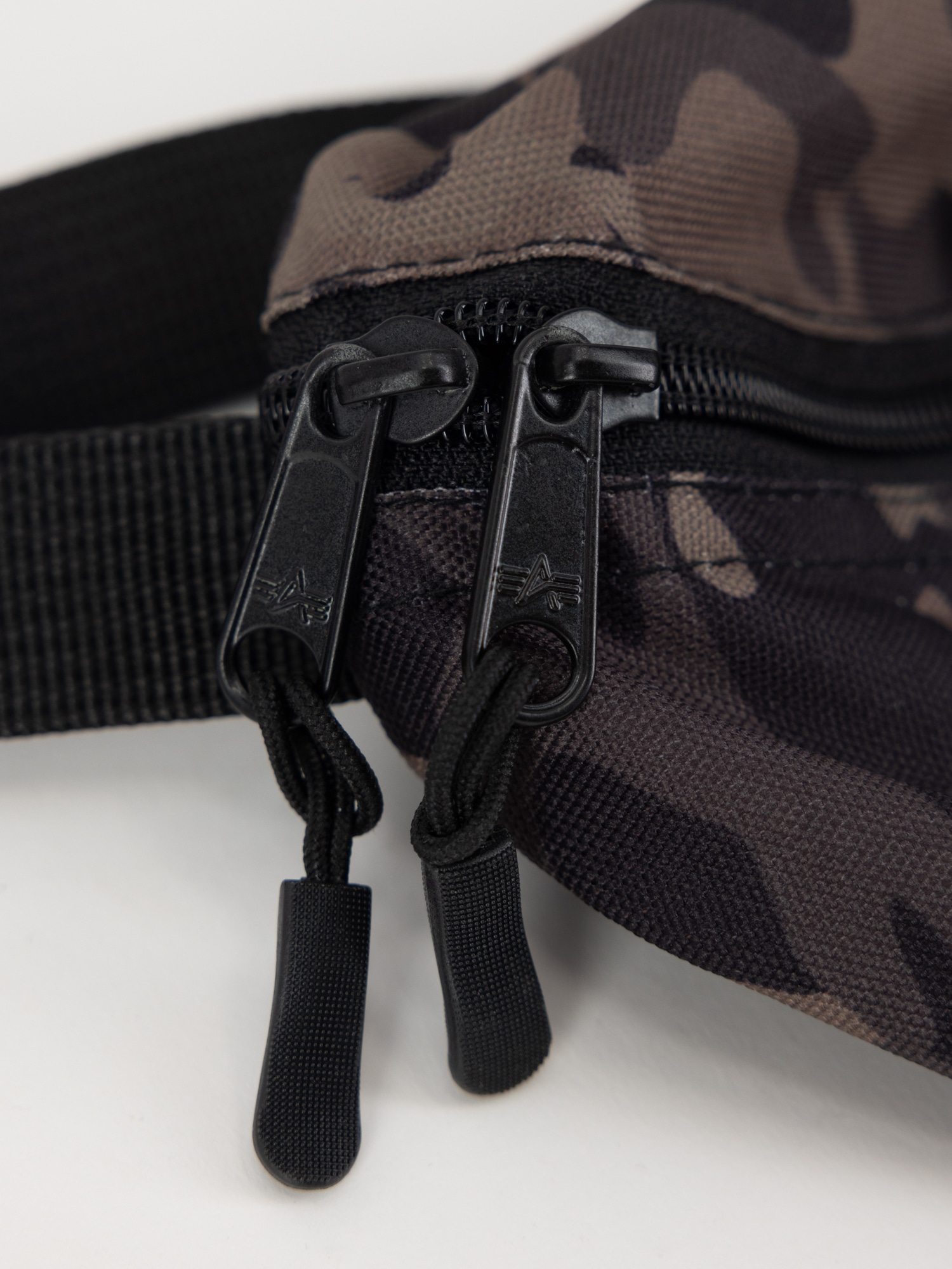 Alpha Industries Gürteltasche »Alpha Industries Accessoires - Bags Rubber Print Waistbag«