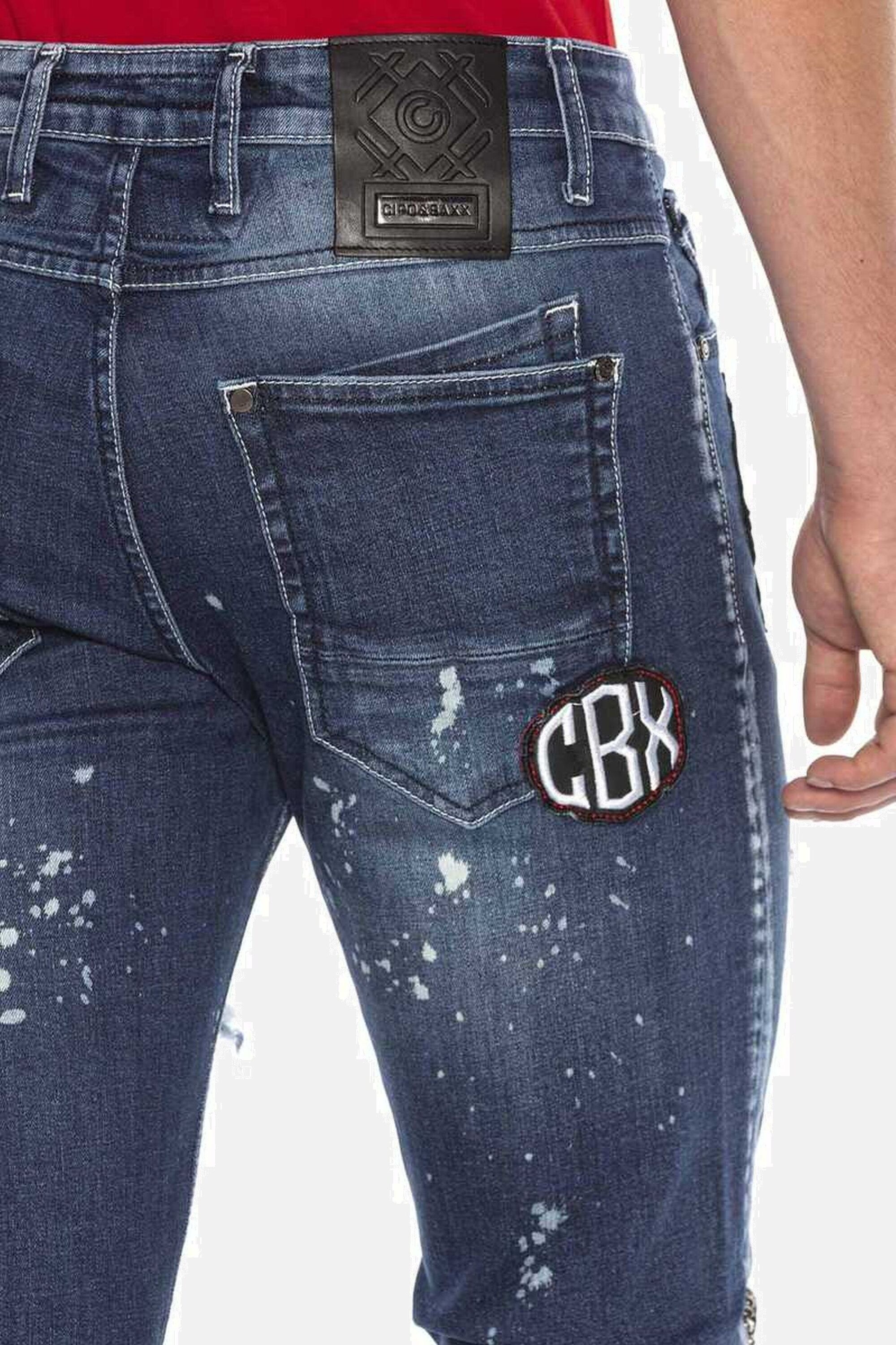 Cipo & Baxx Straight-Jeans »DENIM«, bequeme Jeans im angesagten Patchwork-Style, CD643