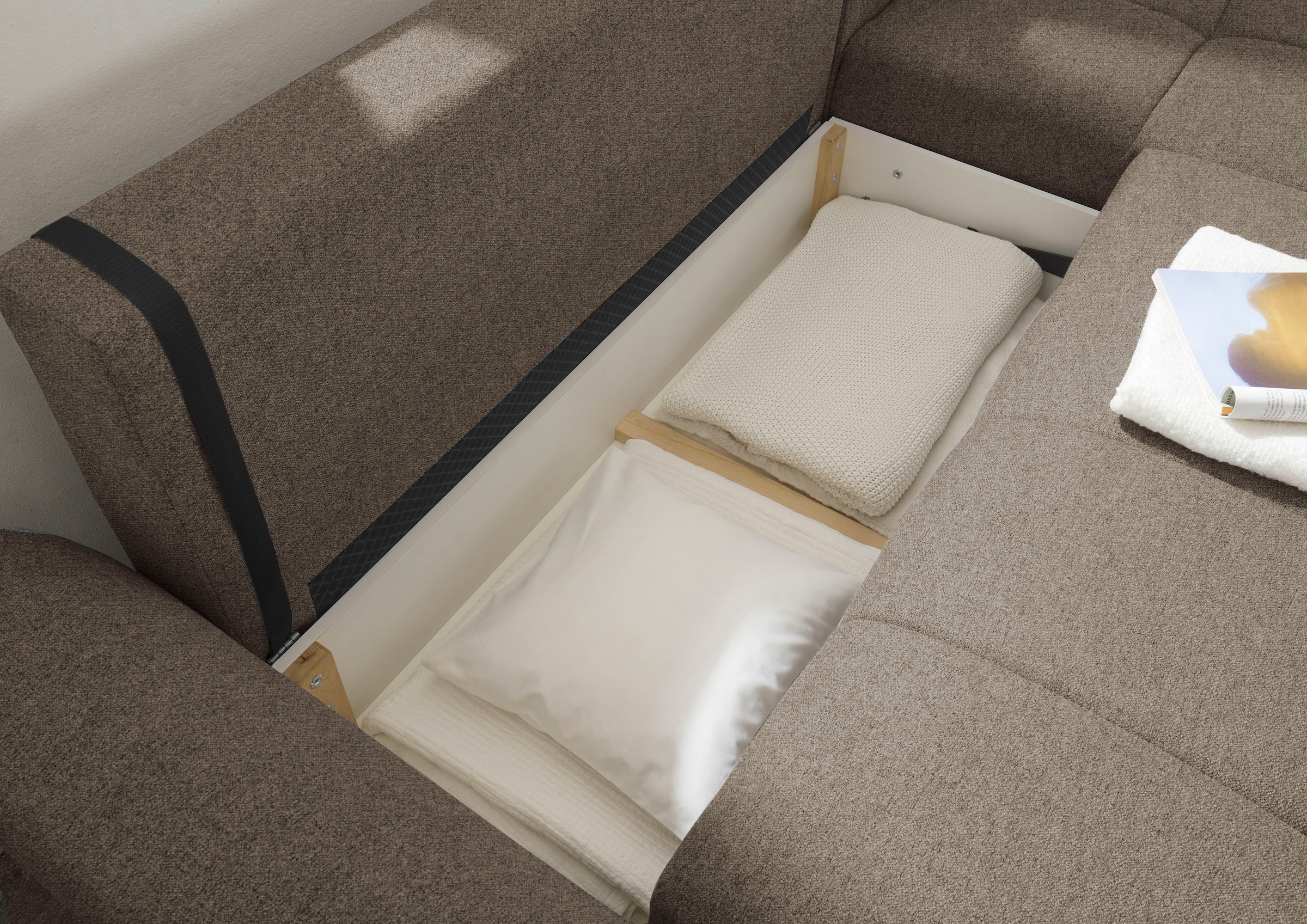 ED EXCITING DESIGN Ecksofa »Bern L-Form«, mit Bettfunktion, Bettkasten & 3 Zierkissen