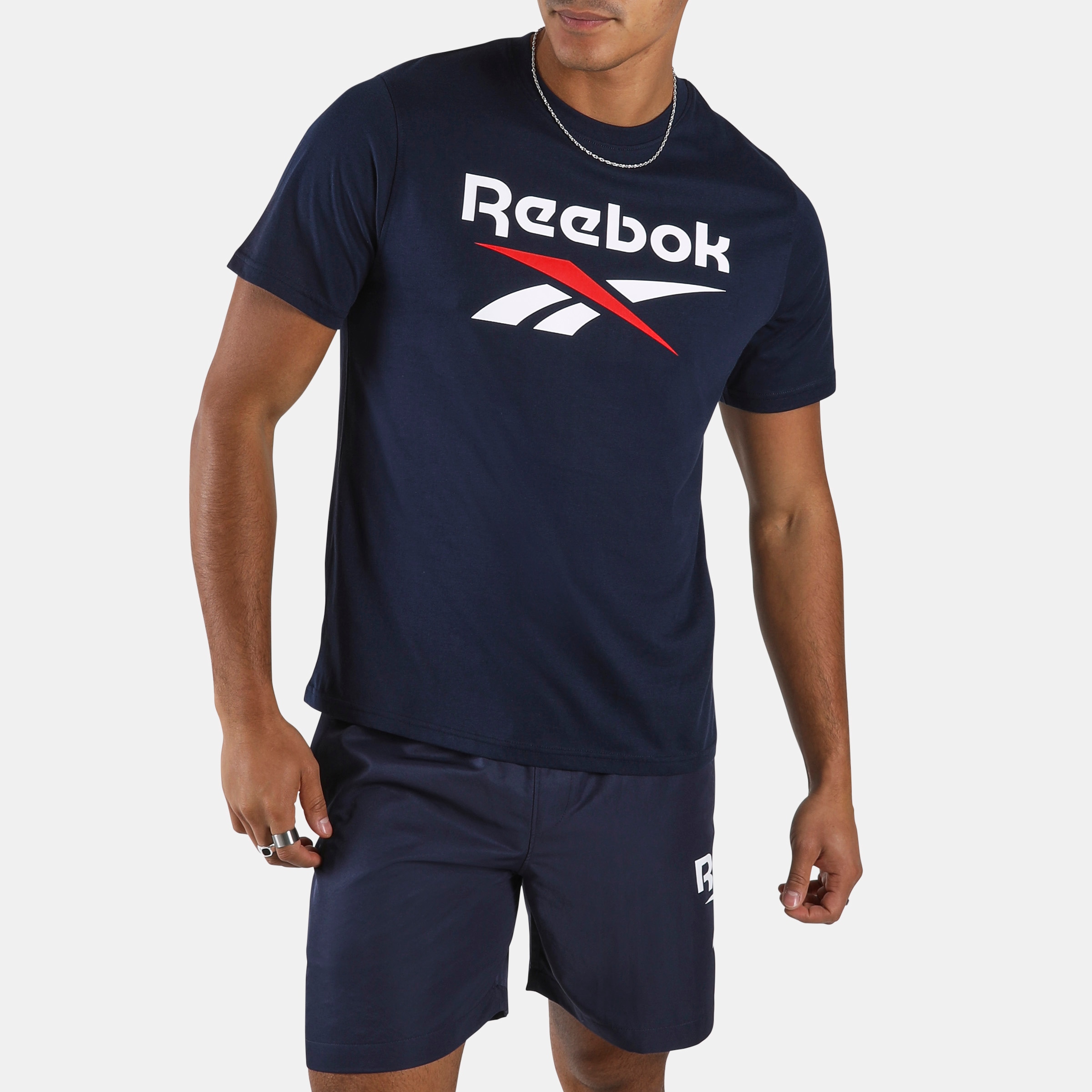 Reebok T-Shirt "BRUNO BIG LOGO CREW NECK SS TEE" mit kurzen Ärmeln, aus Baumwolle in Jersey-Qualität