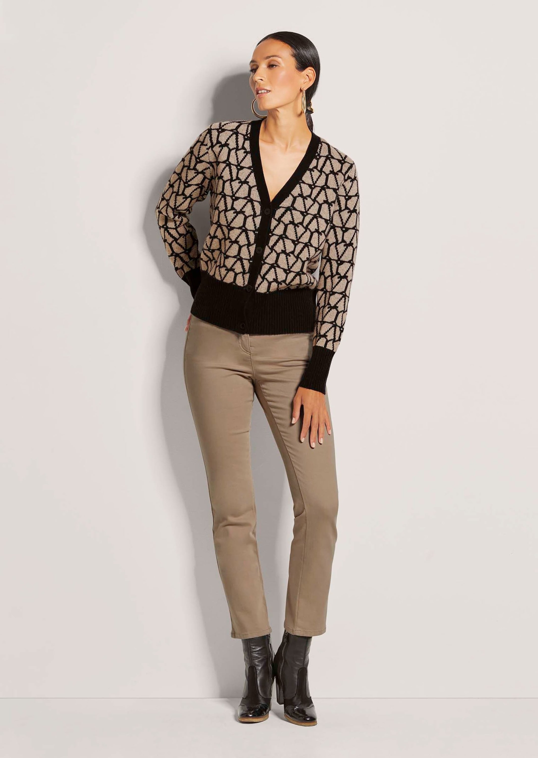 MADELEINE Strickjacke »Strickjacke Langarm Jacquard-Cardigan mit Kaschmir«