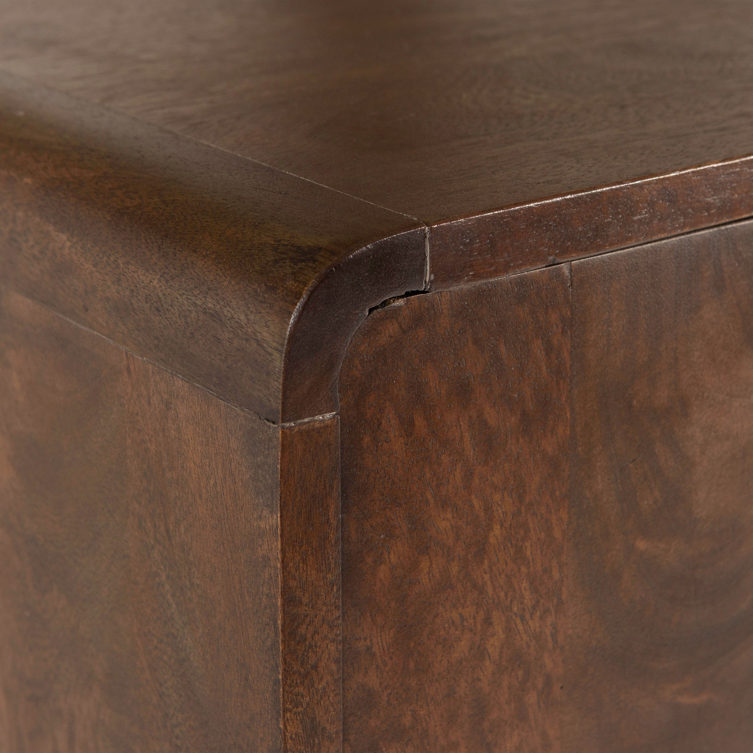 WOOOD Mehrzweckschrank »Liya Massivholz Mangoholz mit abgerundeten Ecken B 60x D 35x H 200 cm« Tragkraft 20 kg, einfach zu montieren, sichtbare Maserung