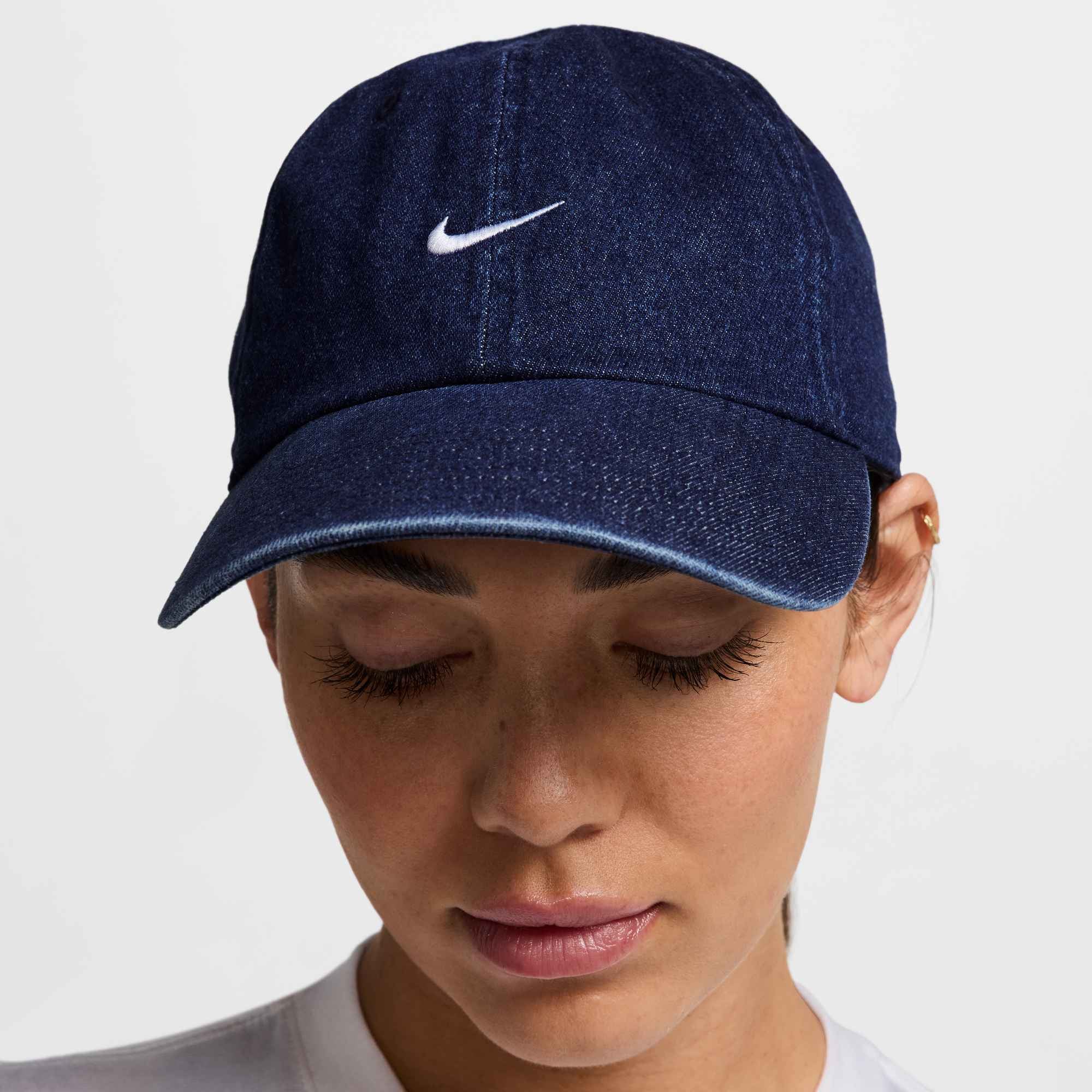 Nike Sportswear Baseball Cap »U NK CLUB CAP U CB DENIM 24 L« aus Baumwolle, für Erwachsene, in den Größen S, M und L