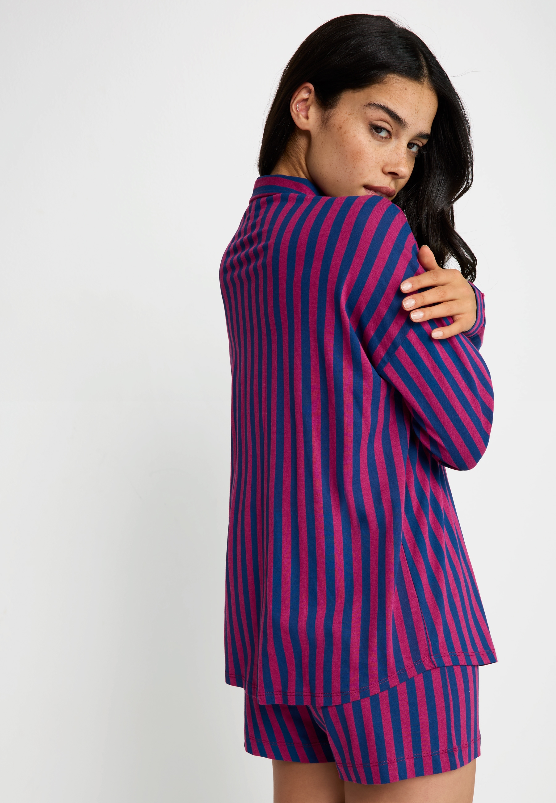LSCN by LASCANA Shorty, (2 tlg.), mit schönem Streifenprint