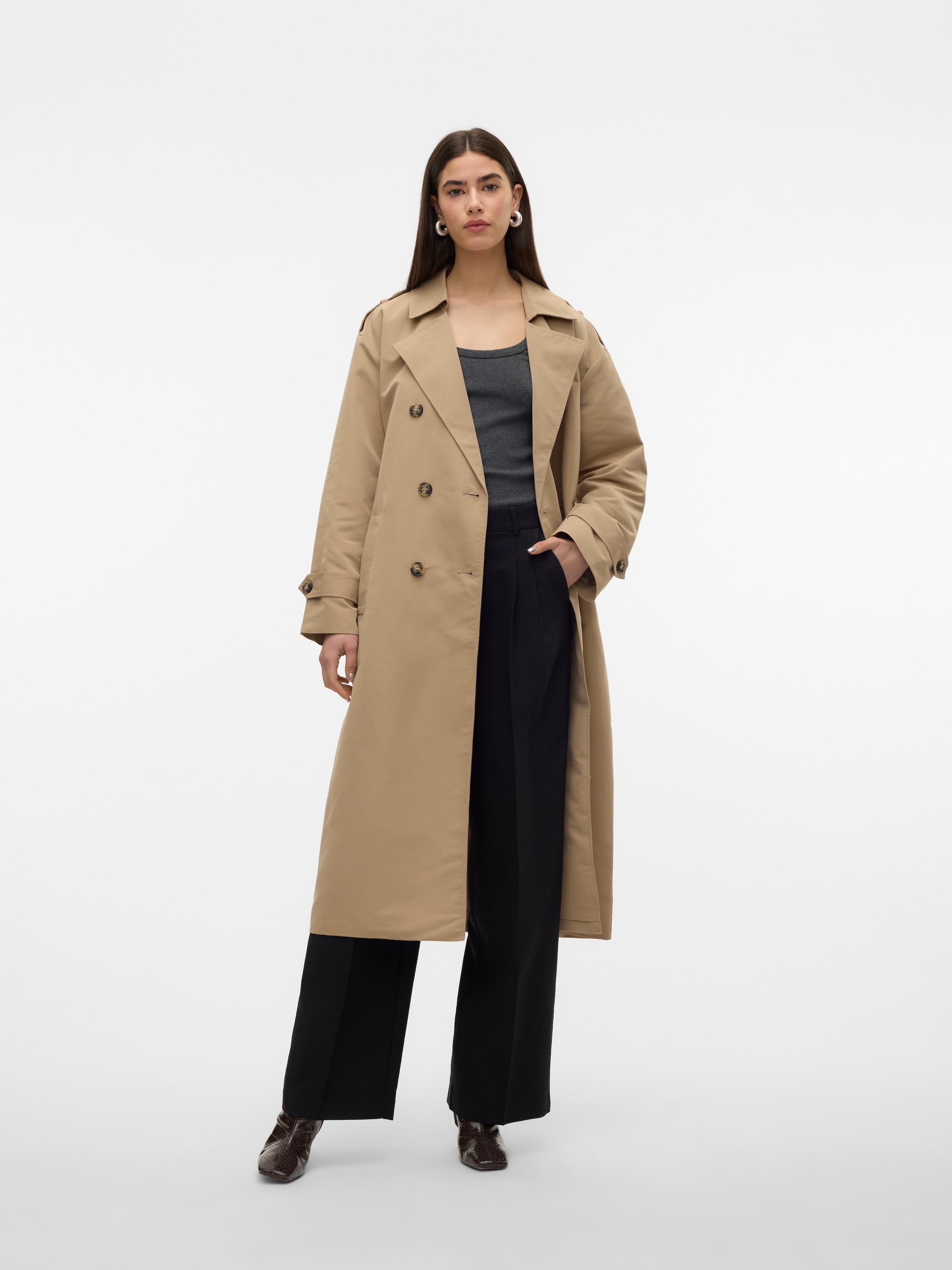 Vero Moda Trenchcoat »VMCHLOE LONG TRENCHCOAT GA NOOS«, Zweireiher mit Bindegürtel