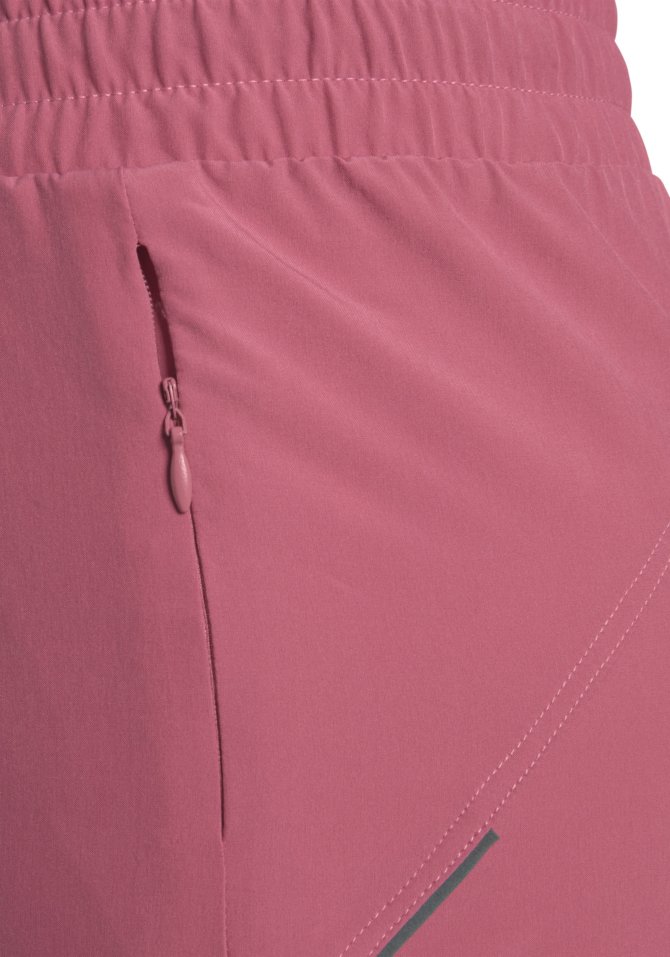 LASCANA ACTIVE Shorts, mit Reißverschlusstaschen