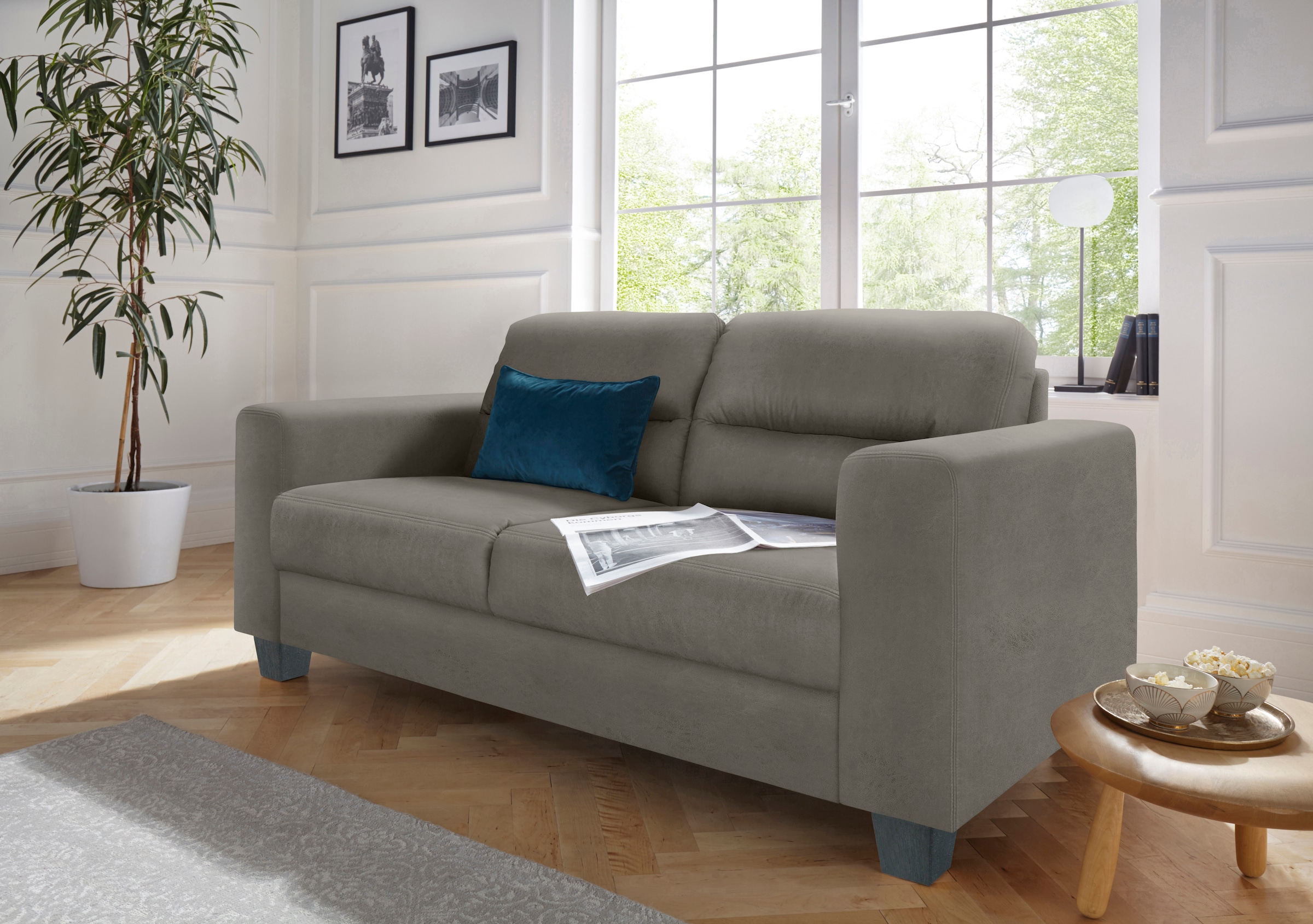 TRENDMANUFAKTUR 2,5-Sitzer »Chamber mit hohem Sitzkomfort«, in zeitloser Optik, Kopfstützen optional bestellbar