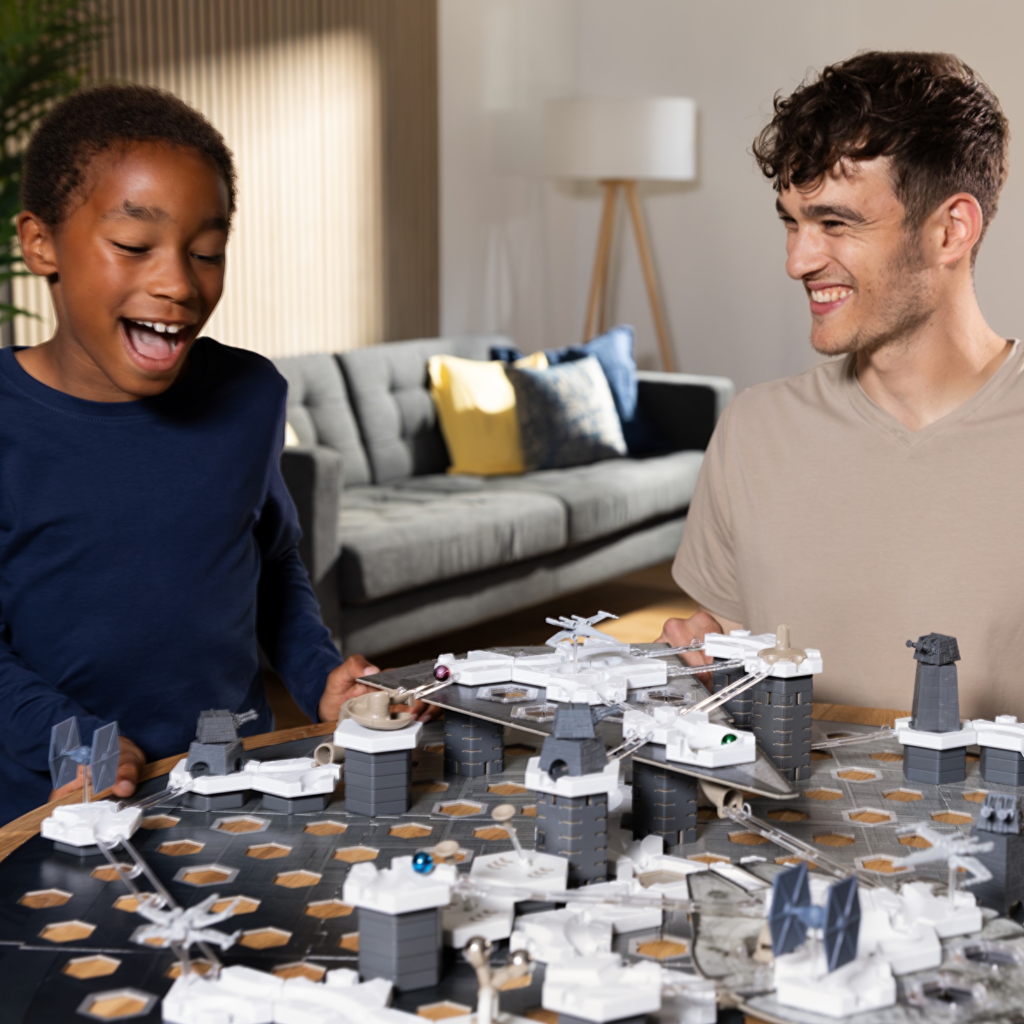 Ravensburger Kugelbahn-Bausatz »GraviTrax Star Wars Action-Set Deathstar« Made in Europe