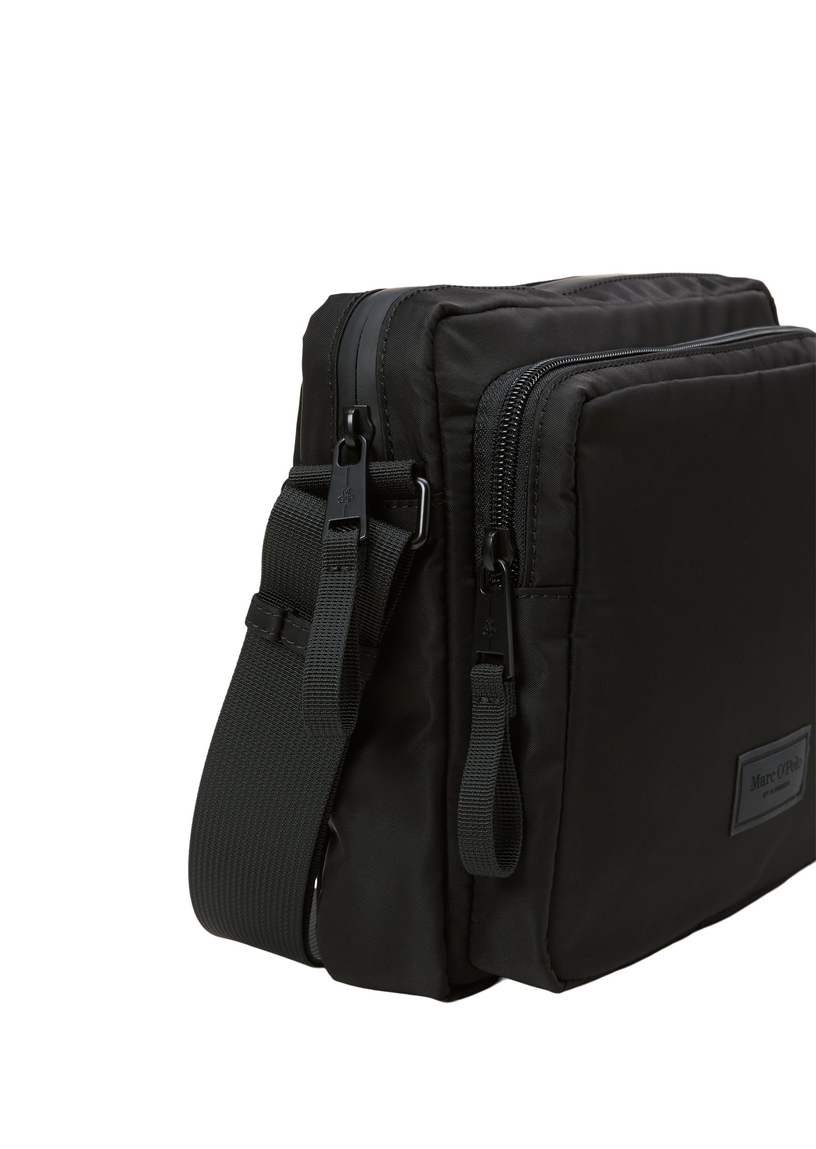 Thumbnail - Marc OPolo Umhängetasche "aus recyceltem Material"